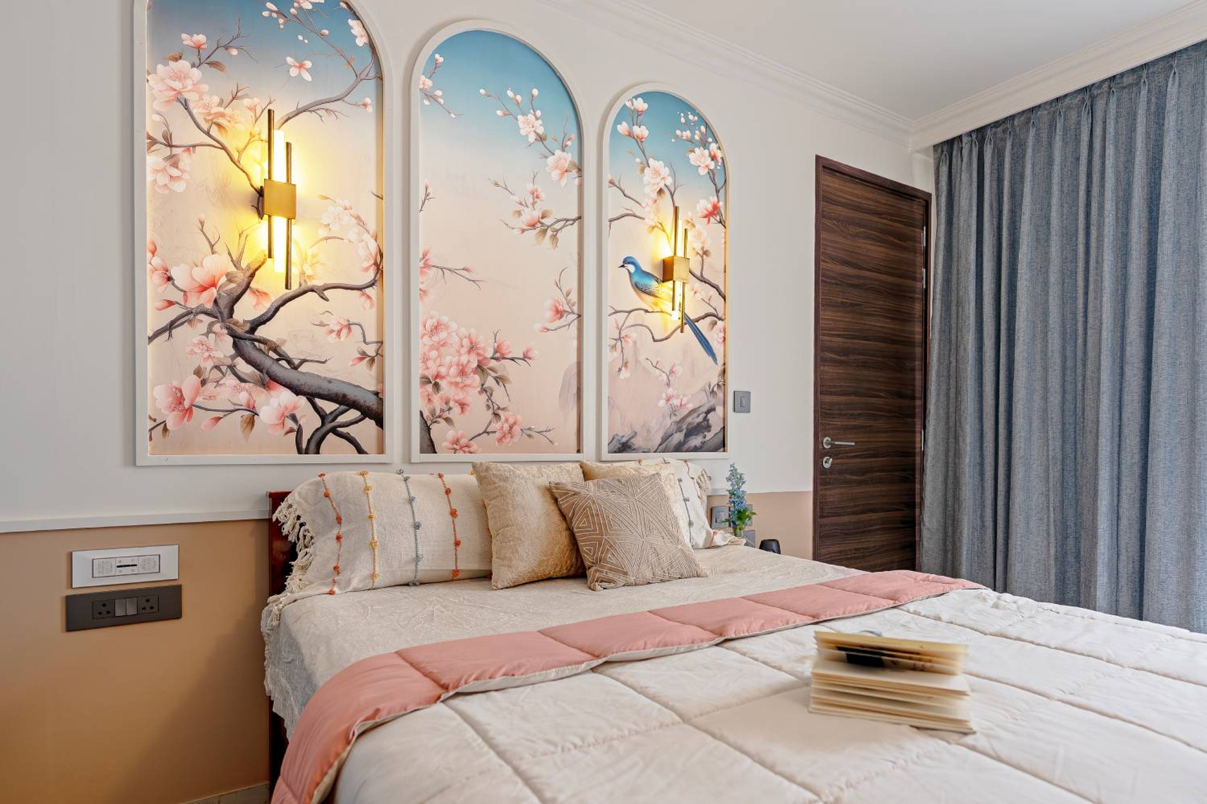 Master Bedroom Design with King Bed and Arched Panel Wall Art