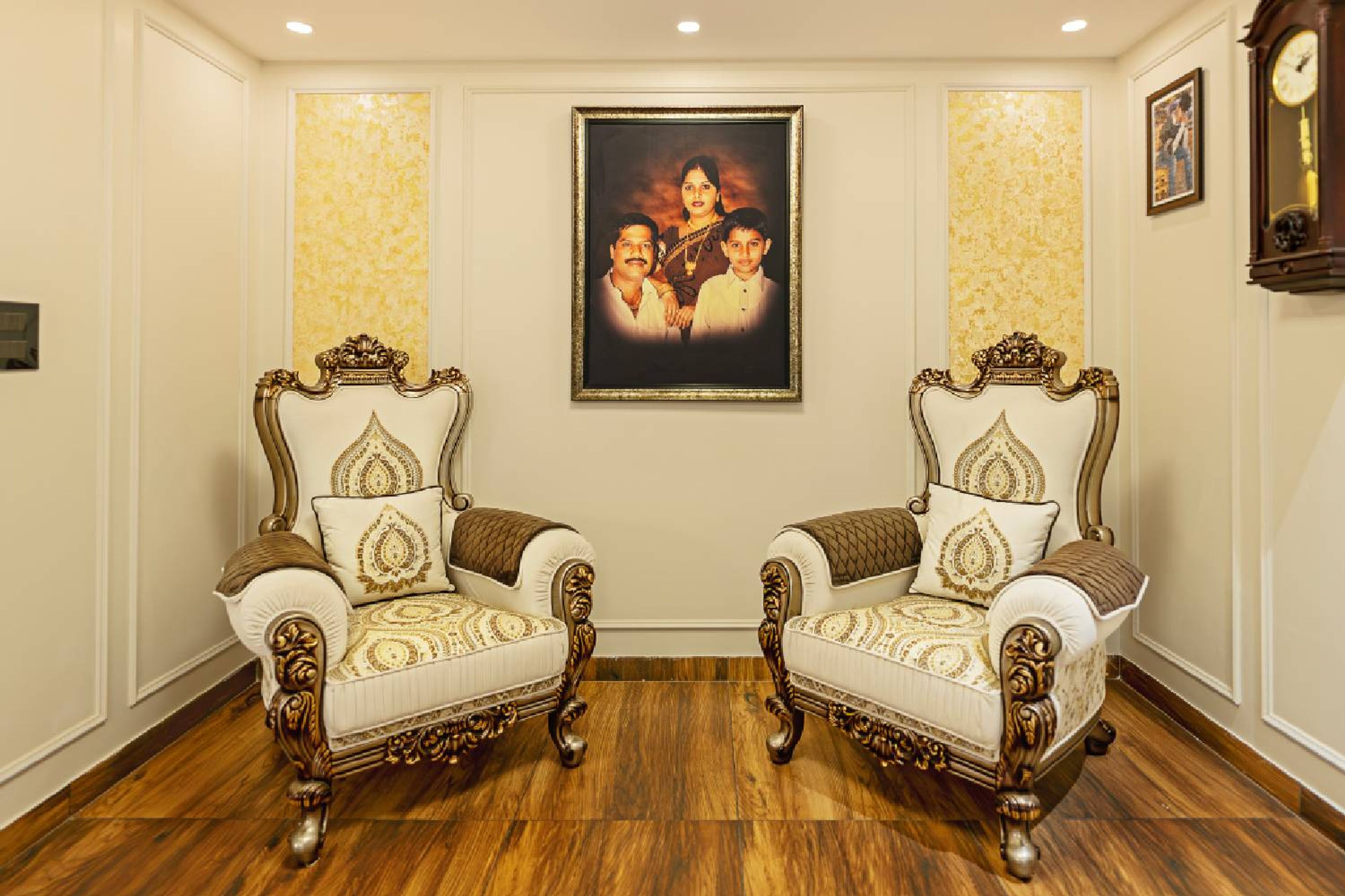 Contemporary Living Room Design with 2 Single Seater Sofas in Bangalore Villa