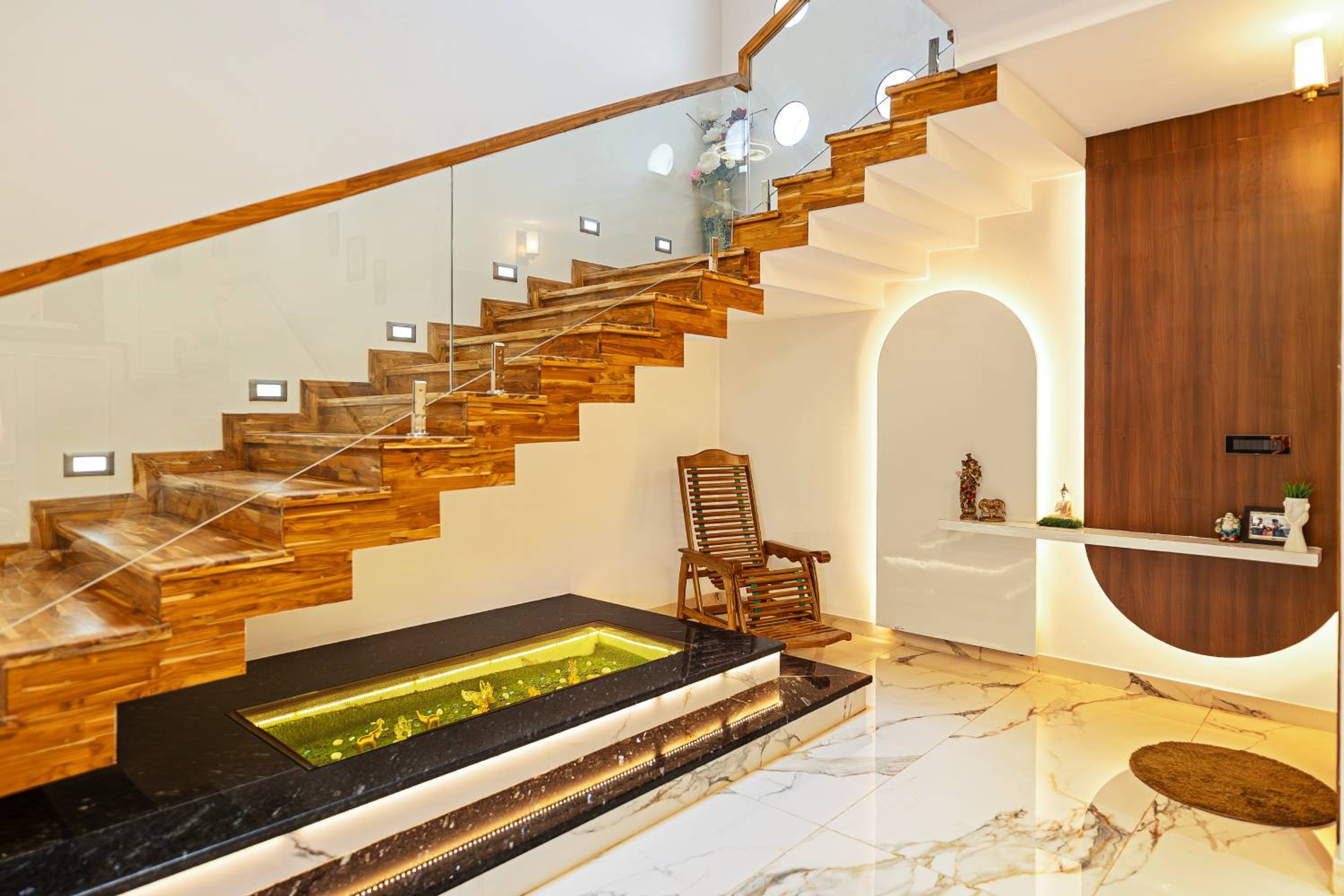 Contemporary Cream Wall Design Featuring Decorative POP Panel Texture