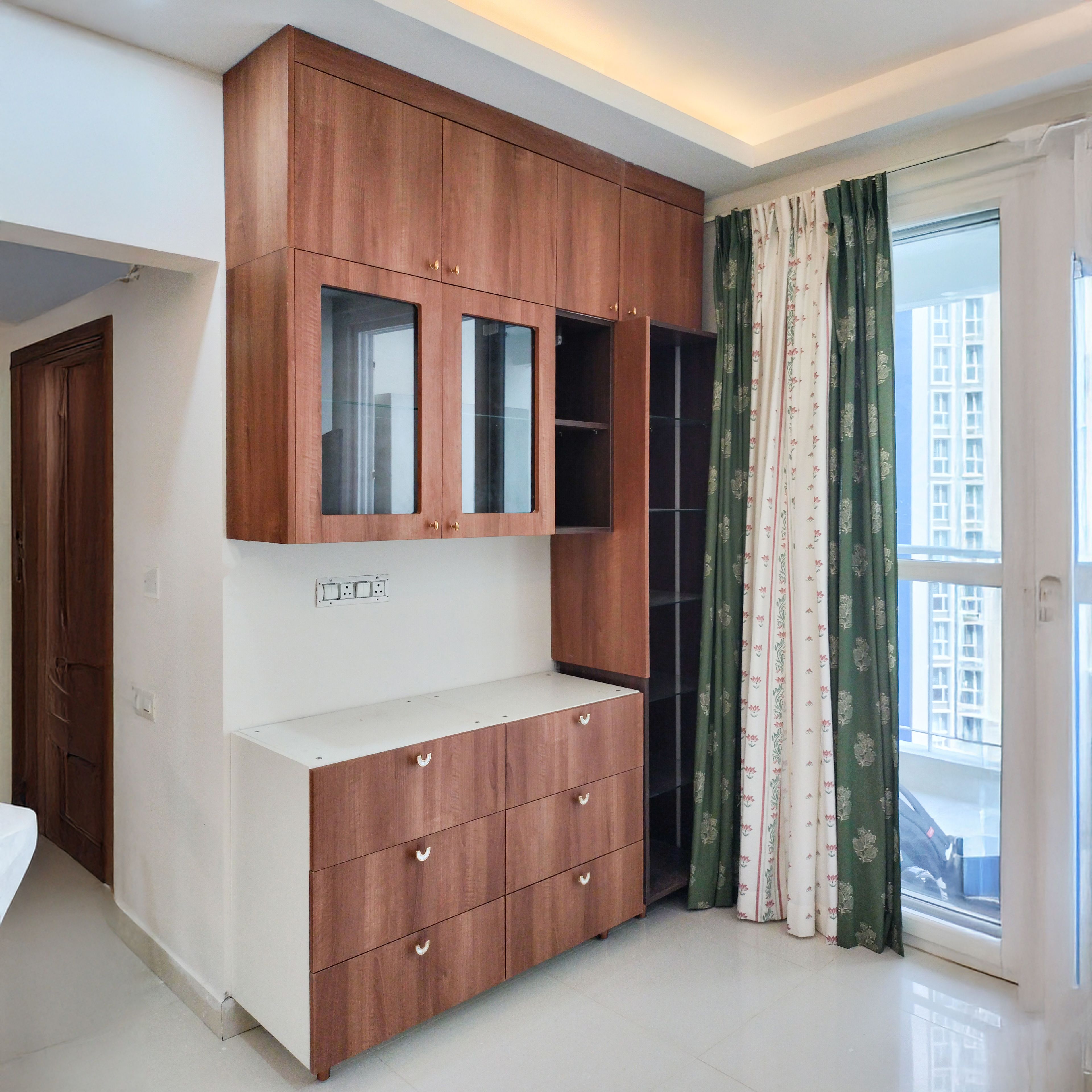 Crockery Unit Design with Wooden Base and Wall Units