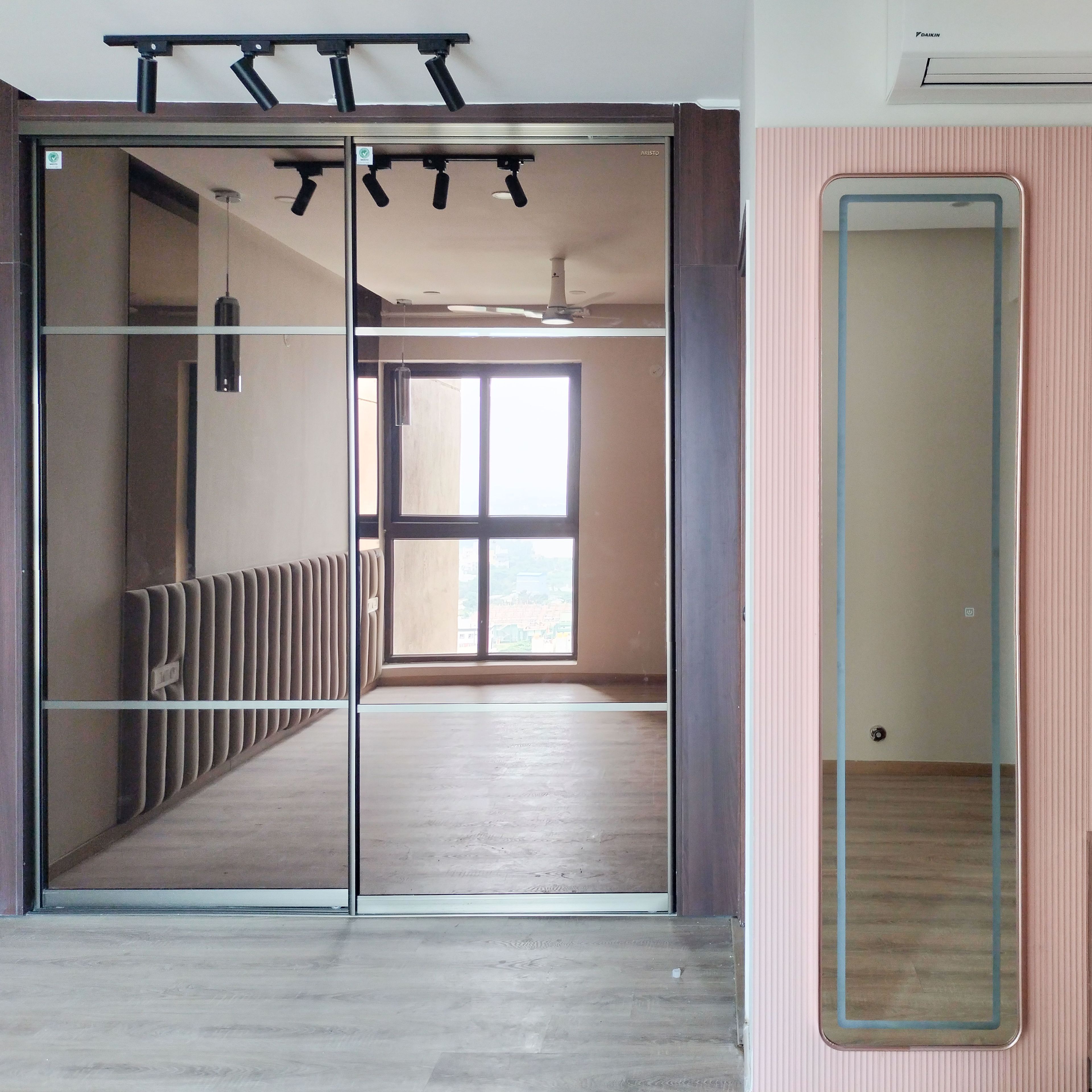 2-Door Mirrored Shutter Sliding Wardrobe Design with Spotlights