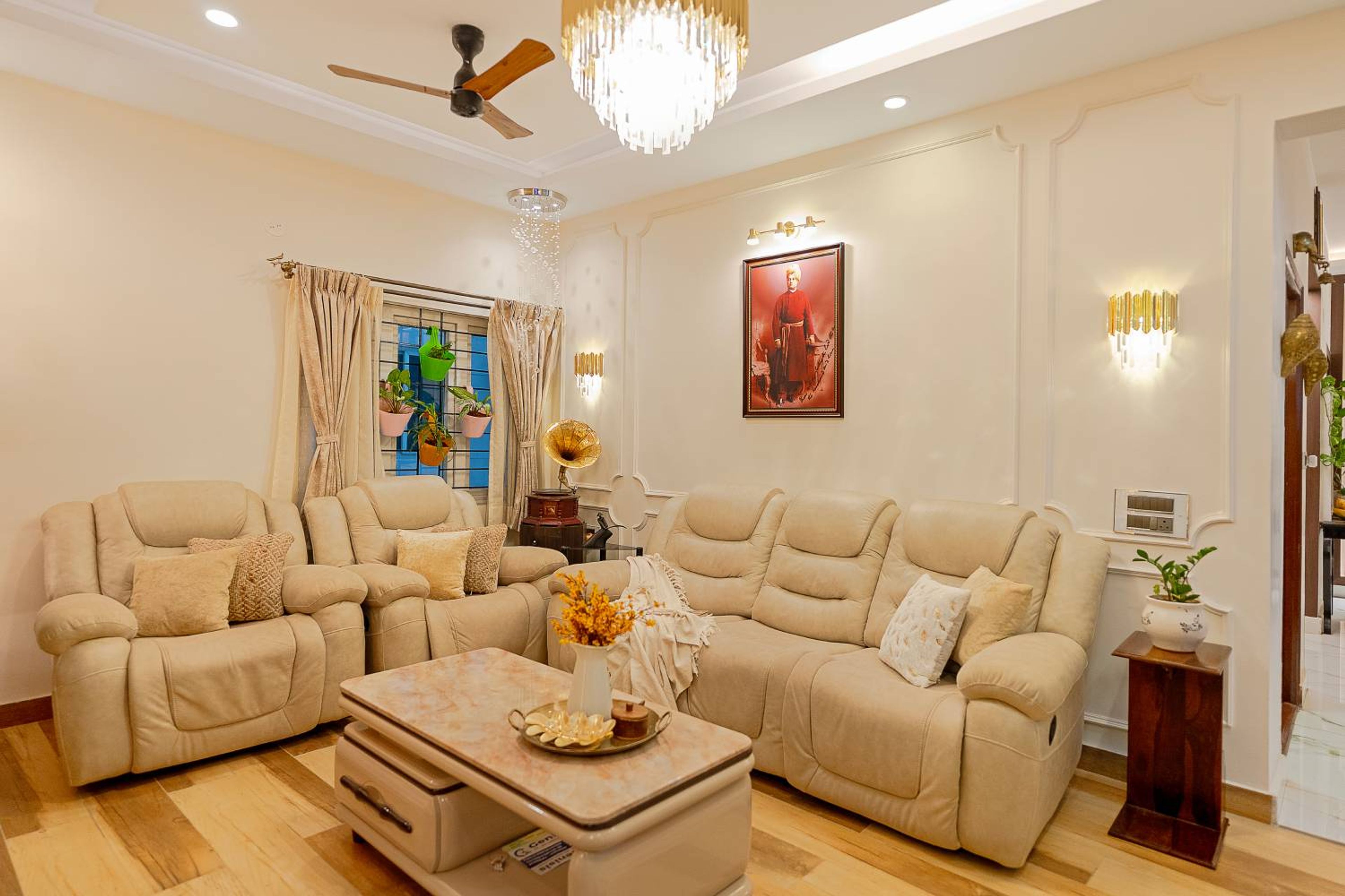 Classic Living Room Design with Beige Leather Recliners and Marble Table