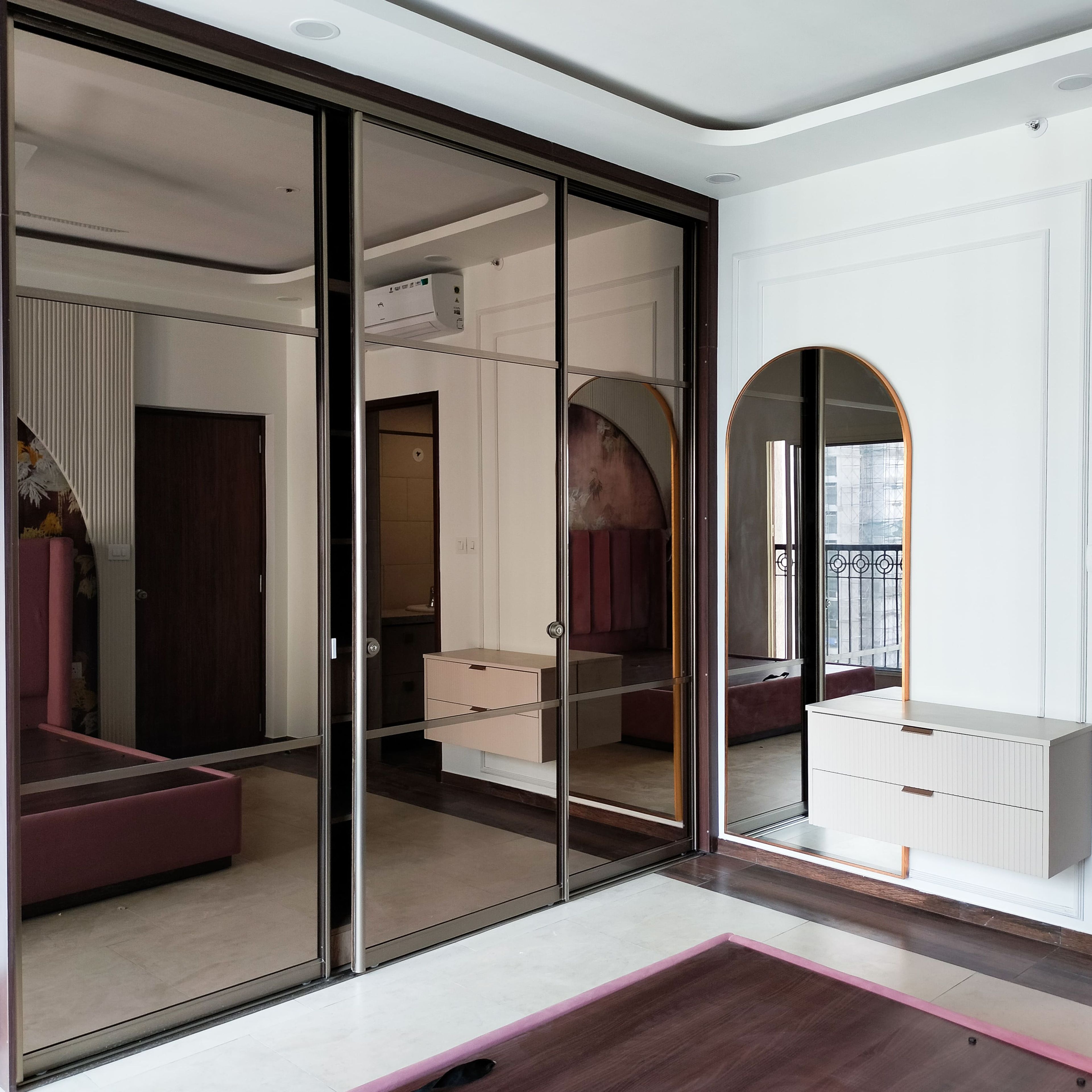 3-door mirrored sliding wardrobe design