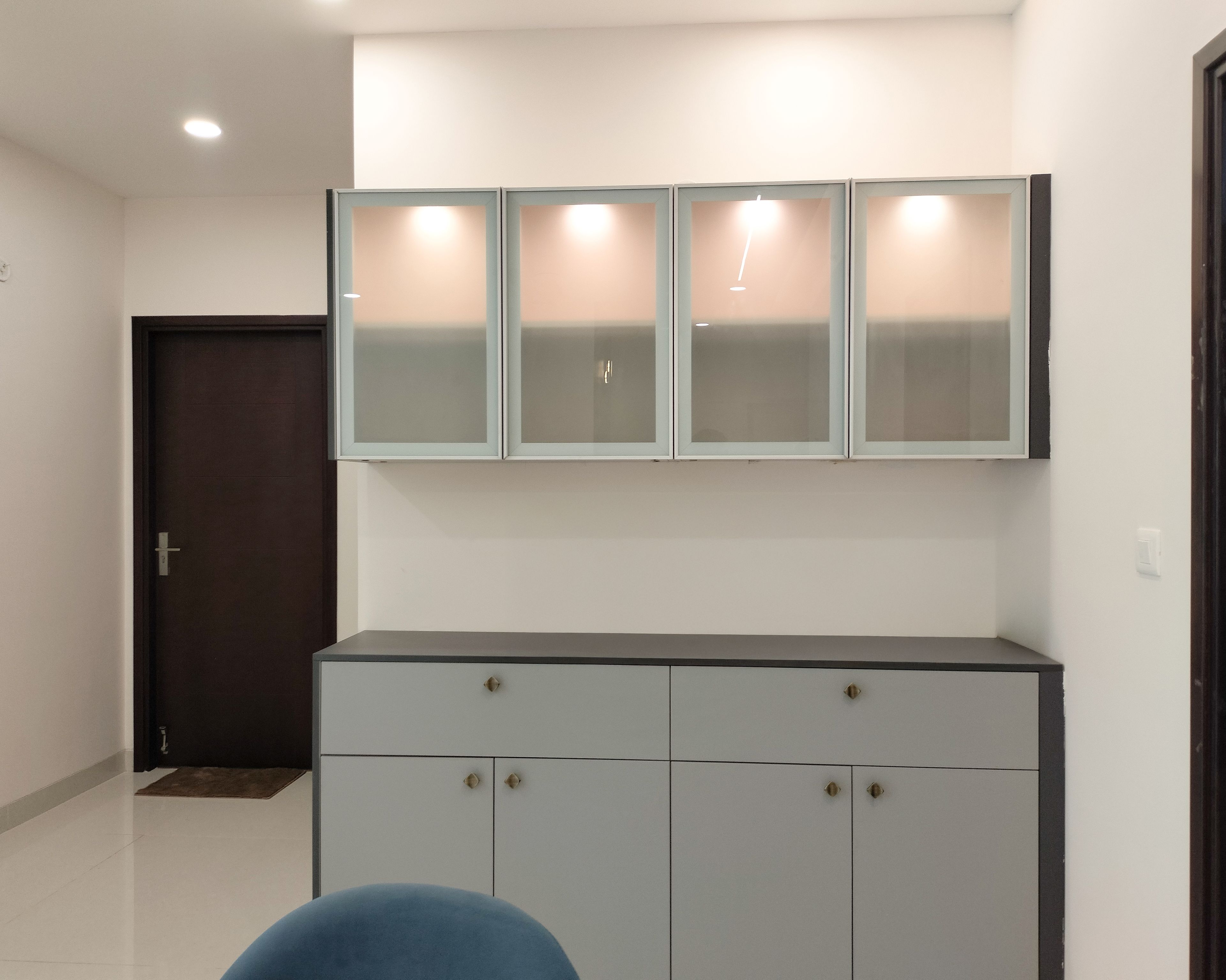 Crockery Unit Design with Grey Base Units and Frosted Glass Wall Units