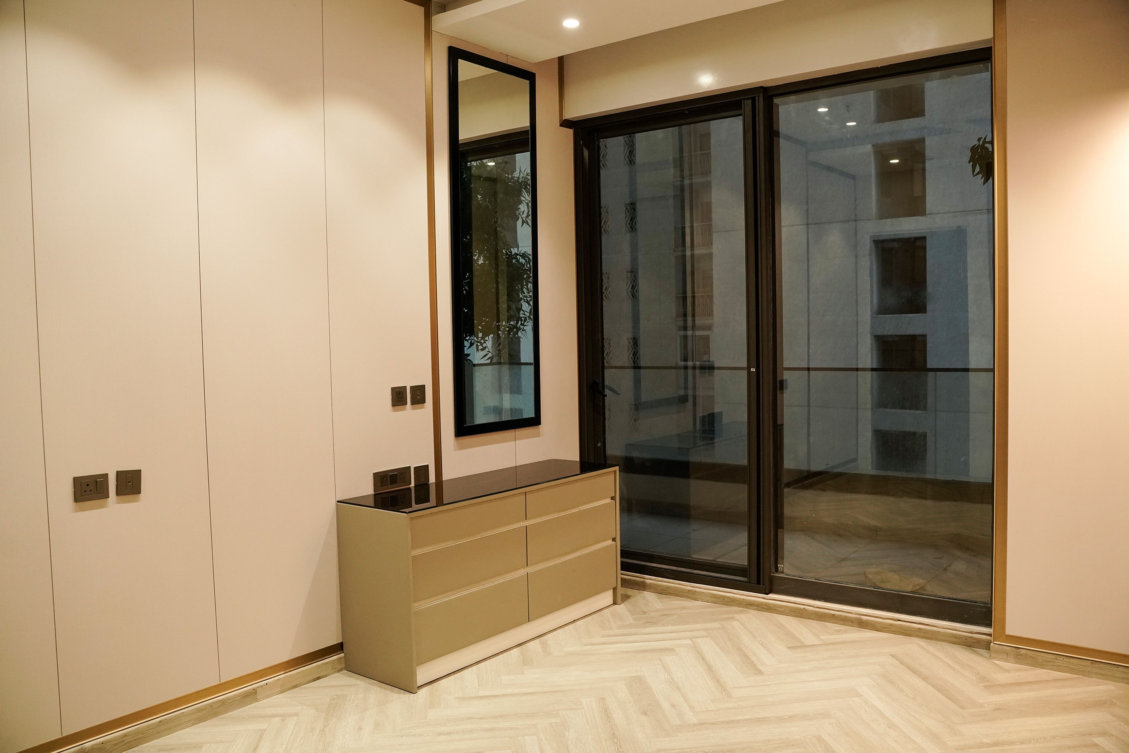 Bedroom Design with Dressing Unit in Light Brown