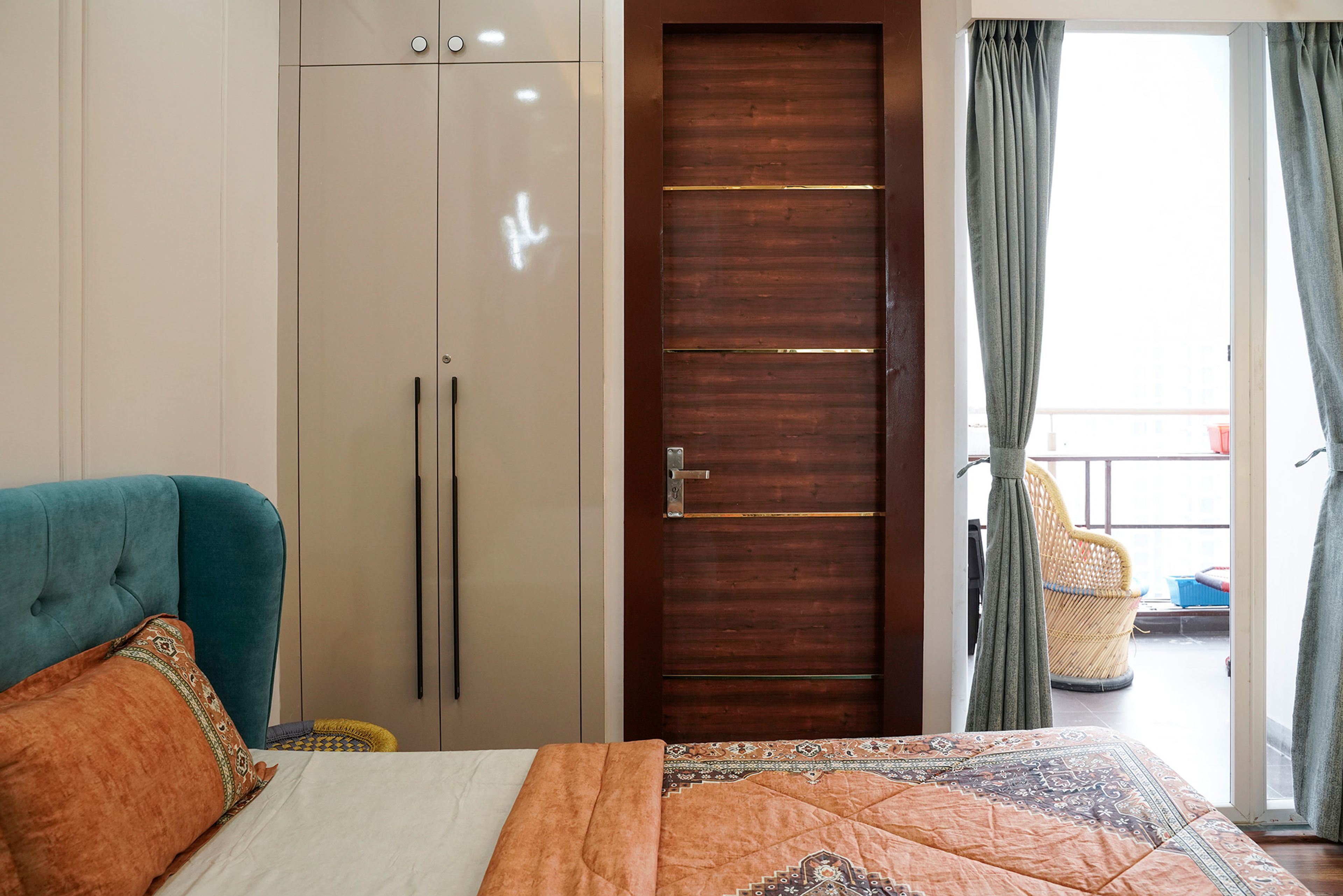 Bedroom Design with Beige 2-Door Swing Wardrobe