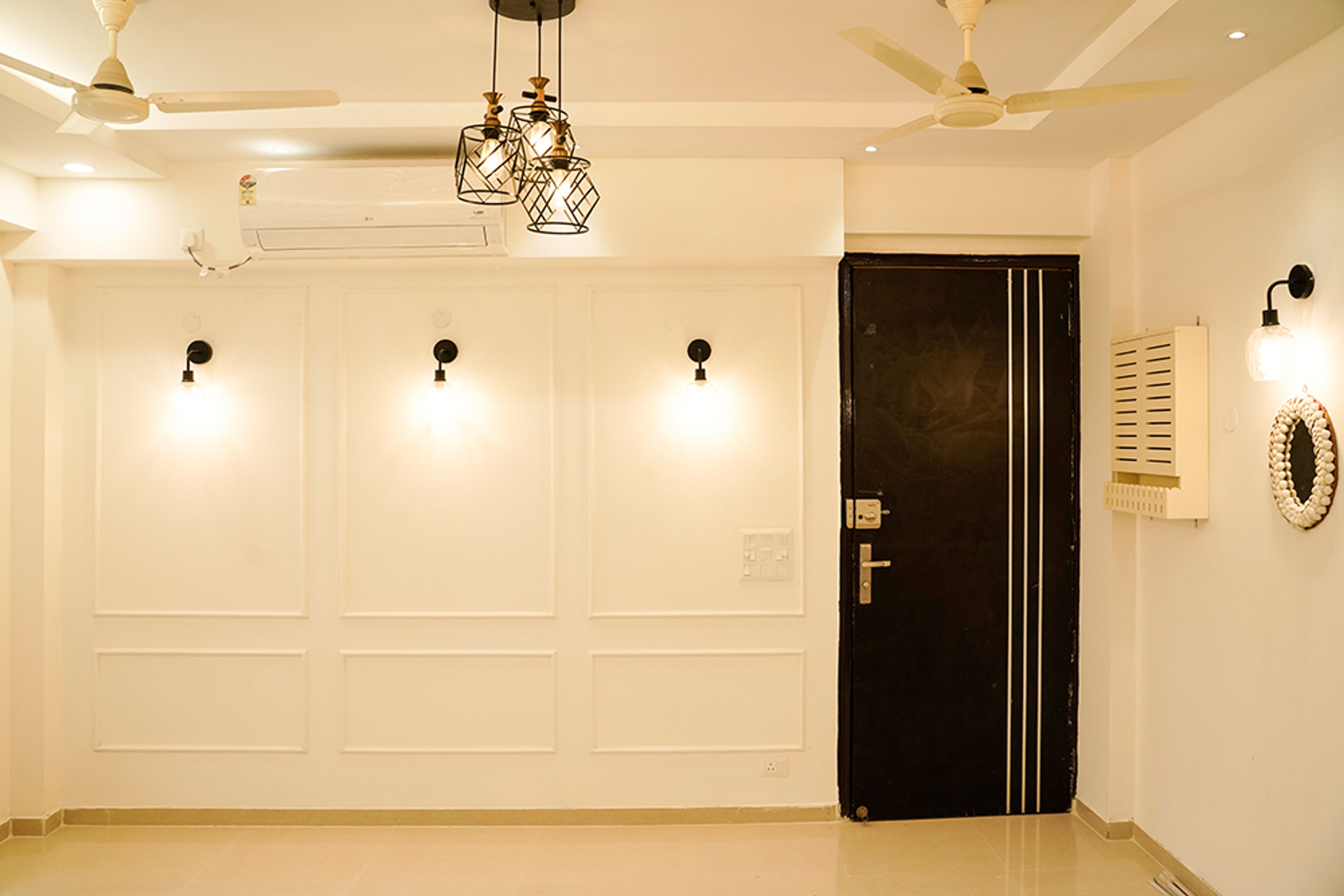 Living Room Design with Cream Wall with Rectangular Trims