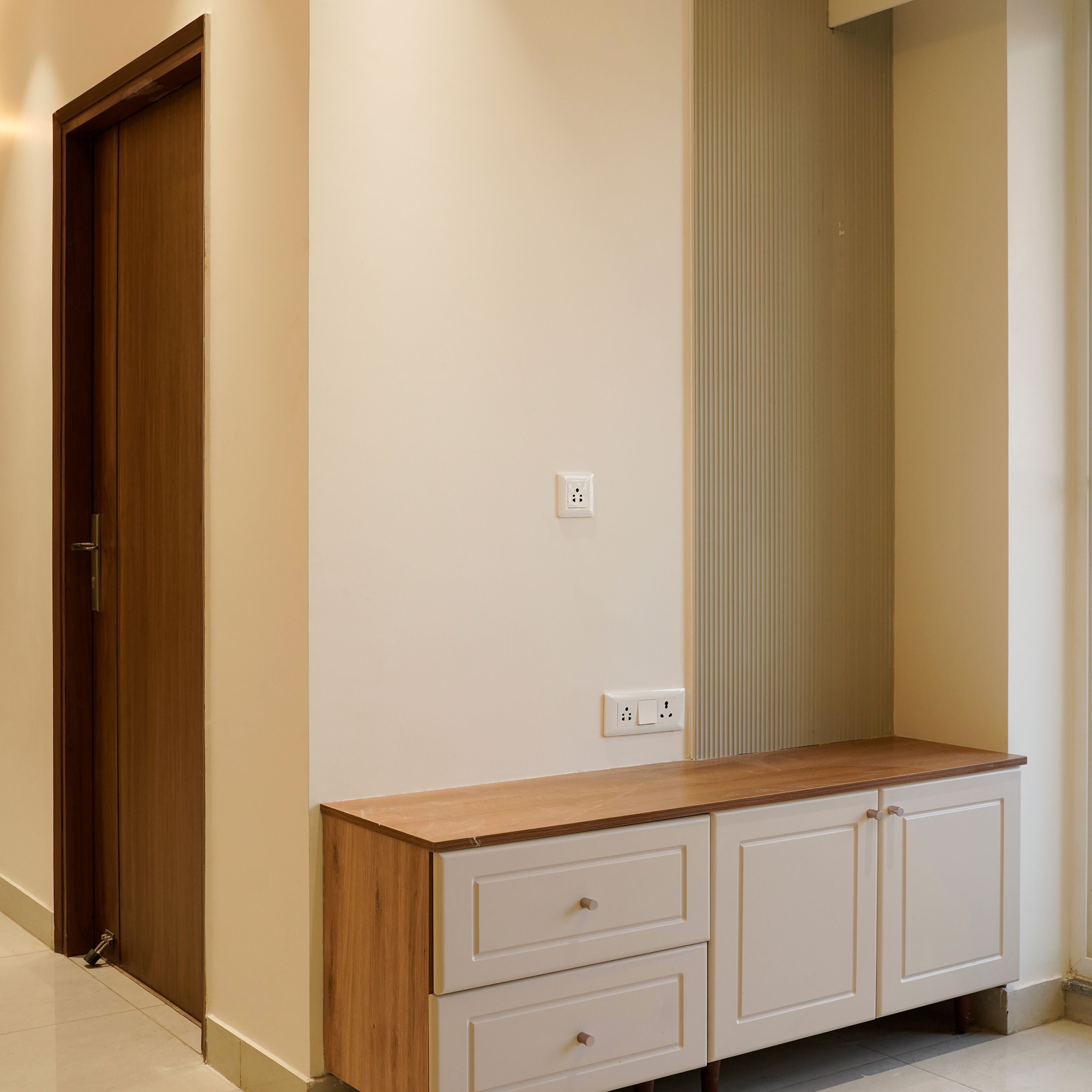 TV Unit Design with Grey Profile Shutter Drawers and Fluted Grey Walls