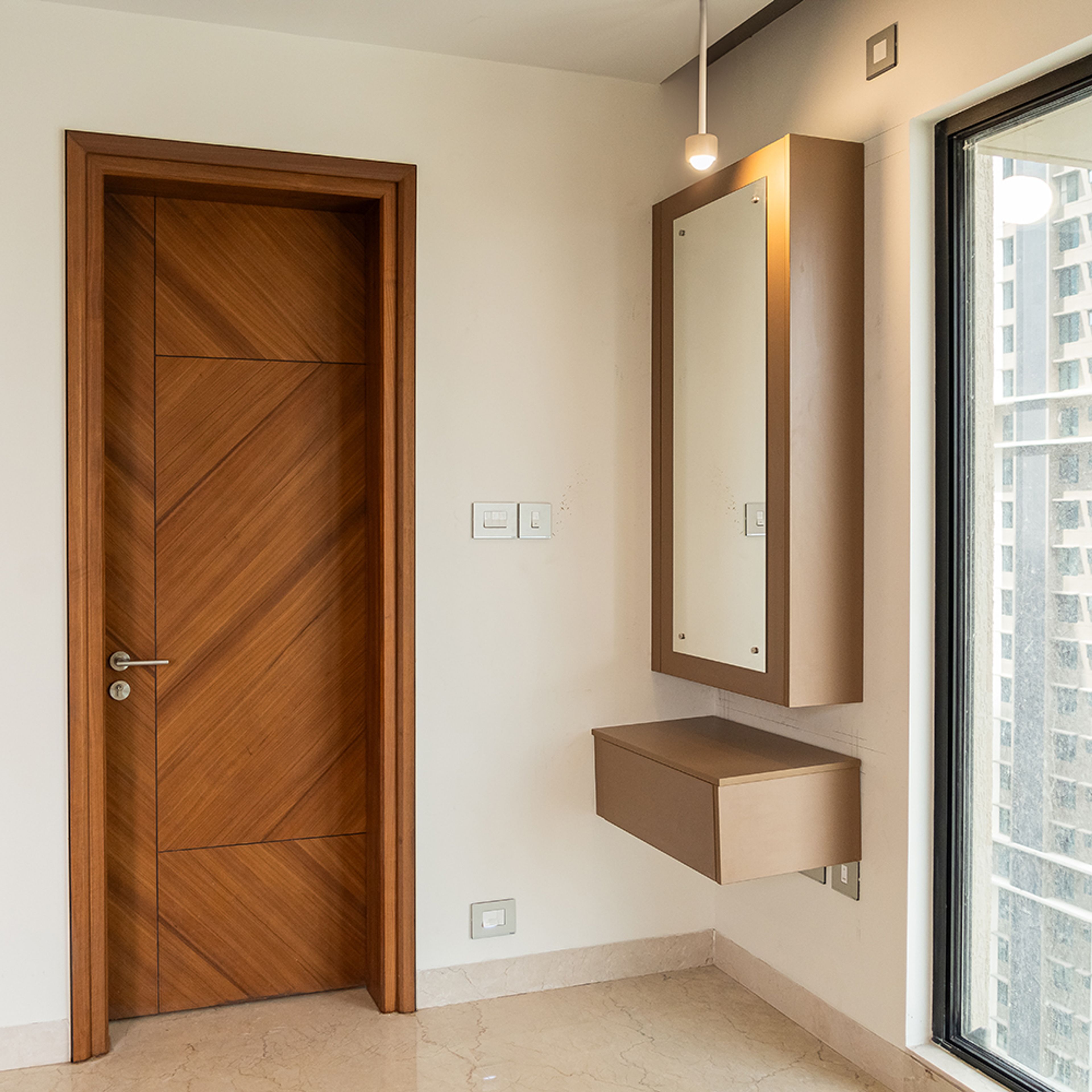Dressing Unit with Inbuilt Storage and Drawers