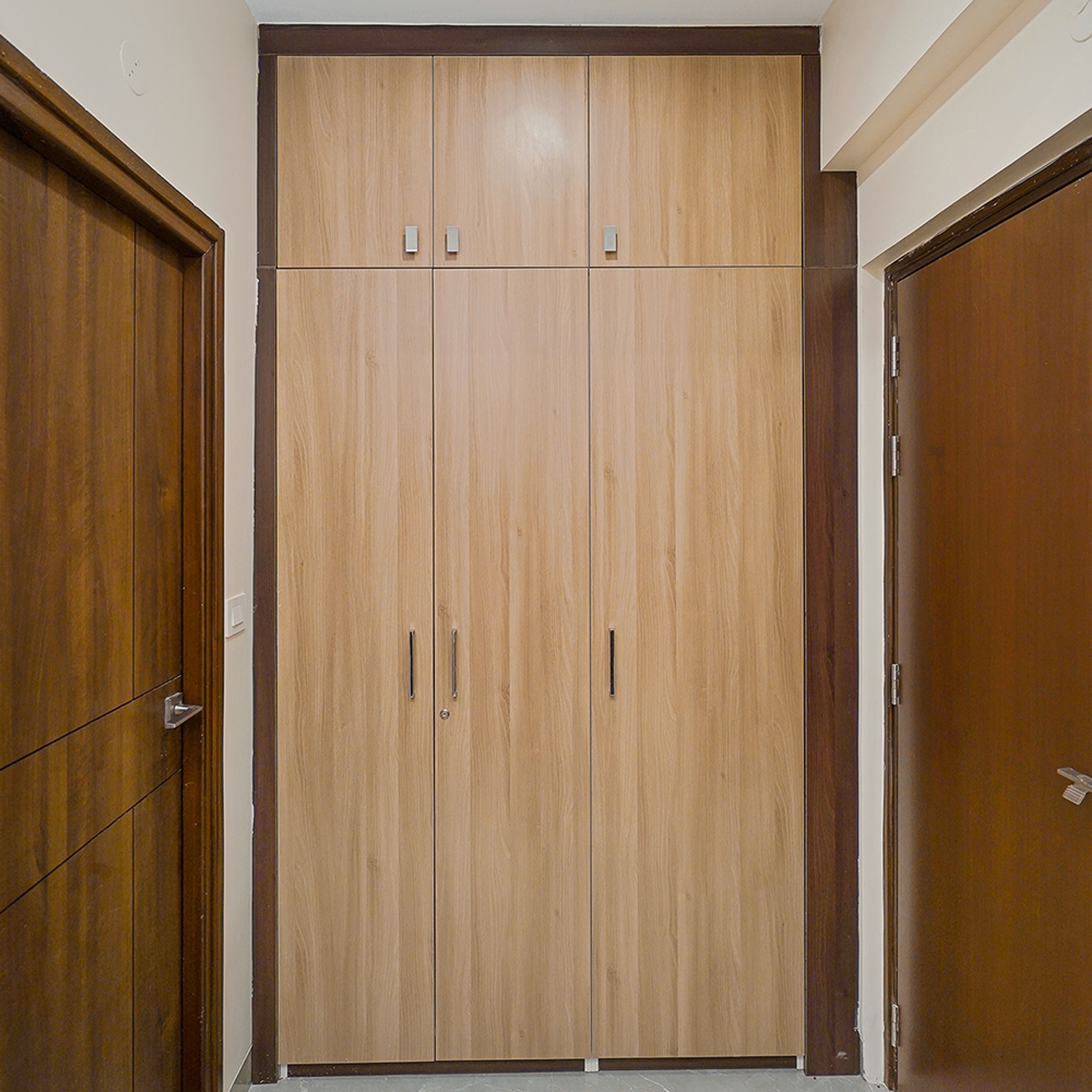 3-Door Natural Wood Swing Wardrobee Design