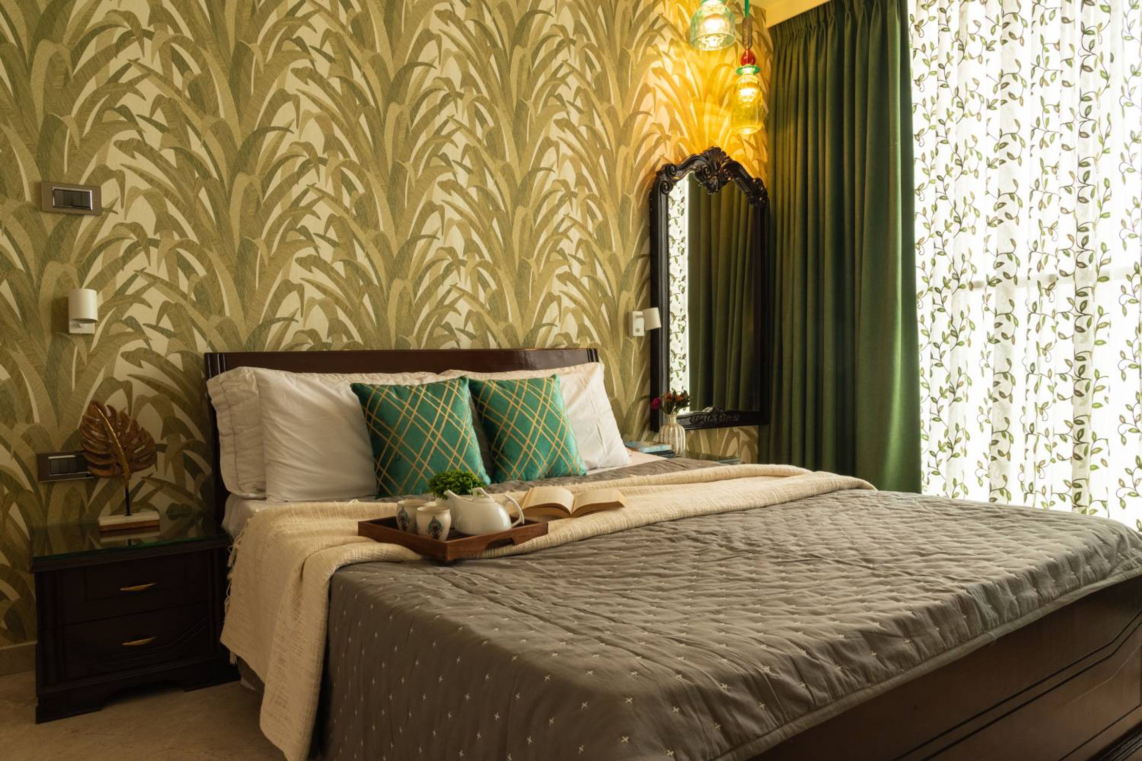 Master Bedroom Design with Tropical Themed Wallpaper