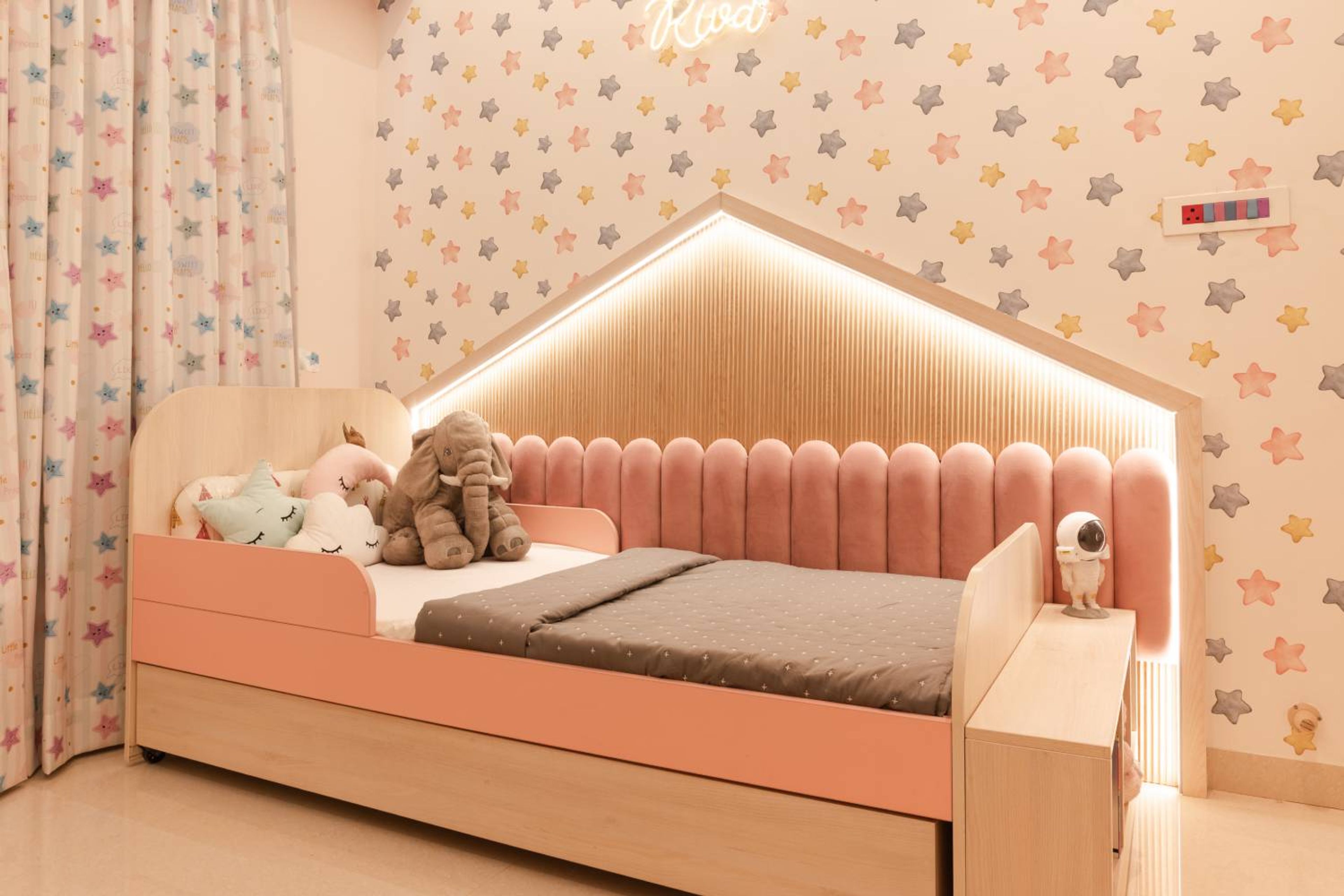 Kids Bedroom Design with Wooden Storage Bed with Cove Lighting