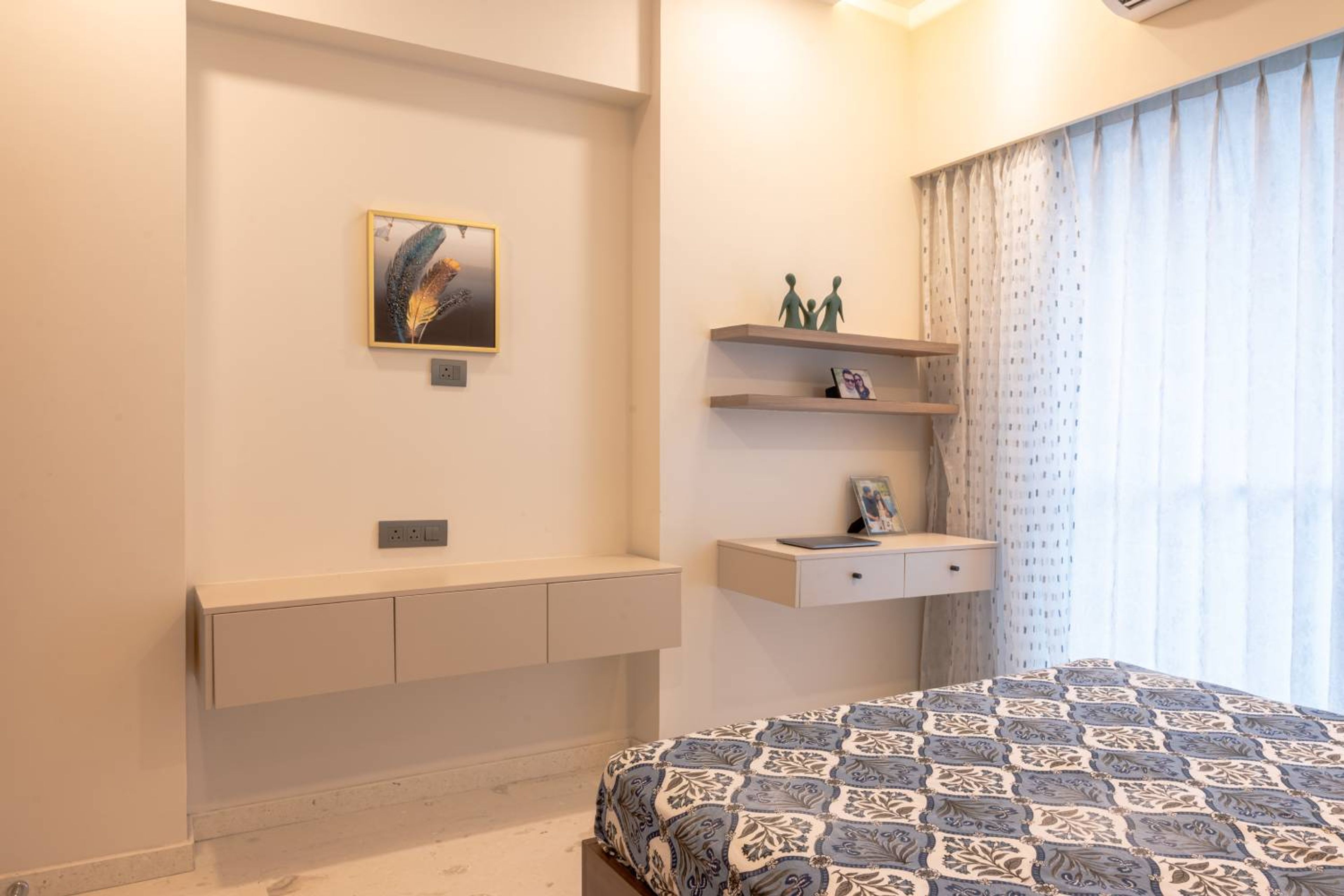 Wall Mounted TV Unit with Drawers and Wall Mounted Study Desk