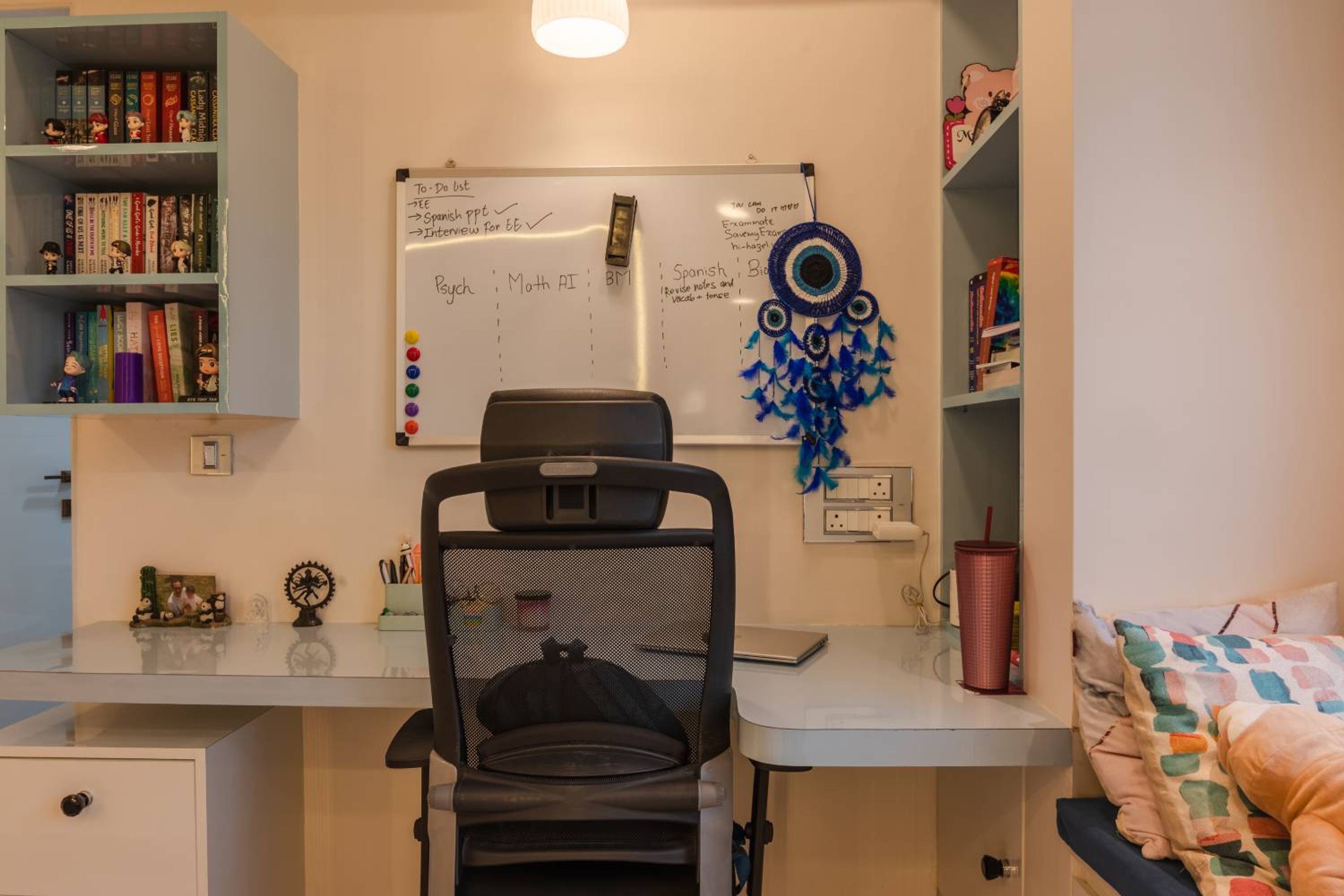 Contemporary Home Office Design in Frosty White Colour