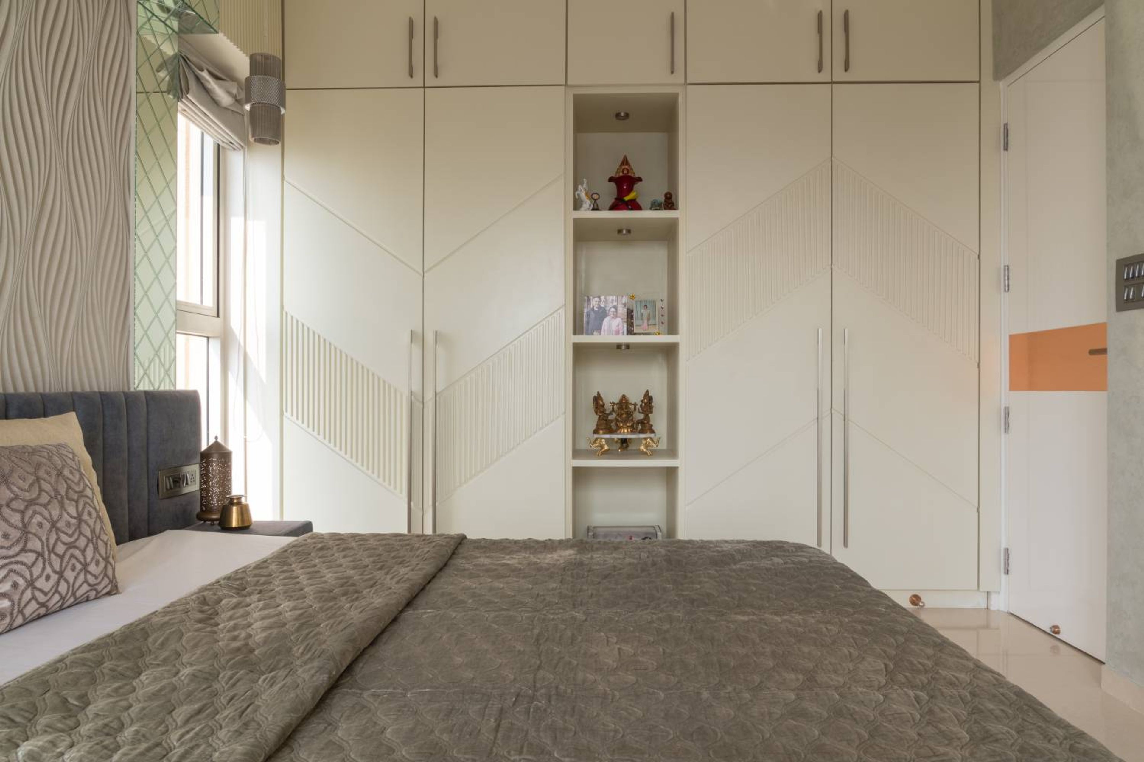 Study Room Design with Blue Wardrobe and Integrated Desk Storage