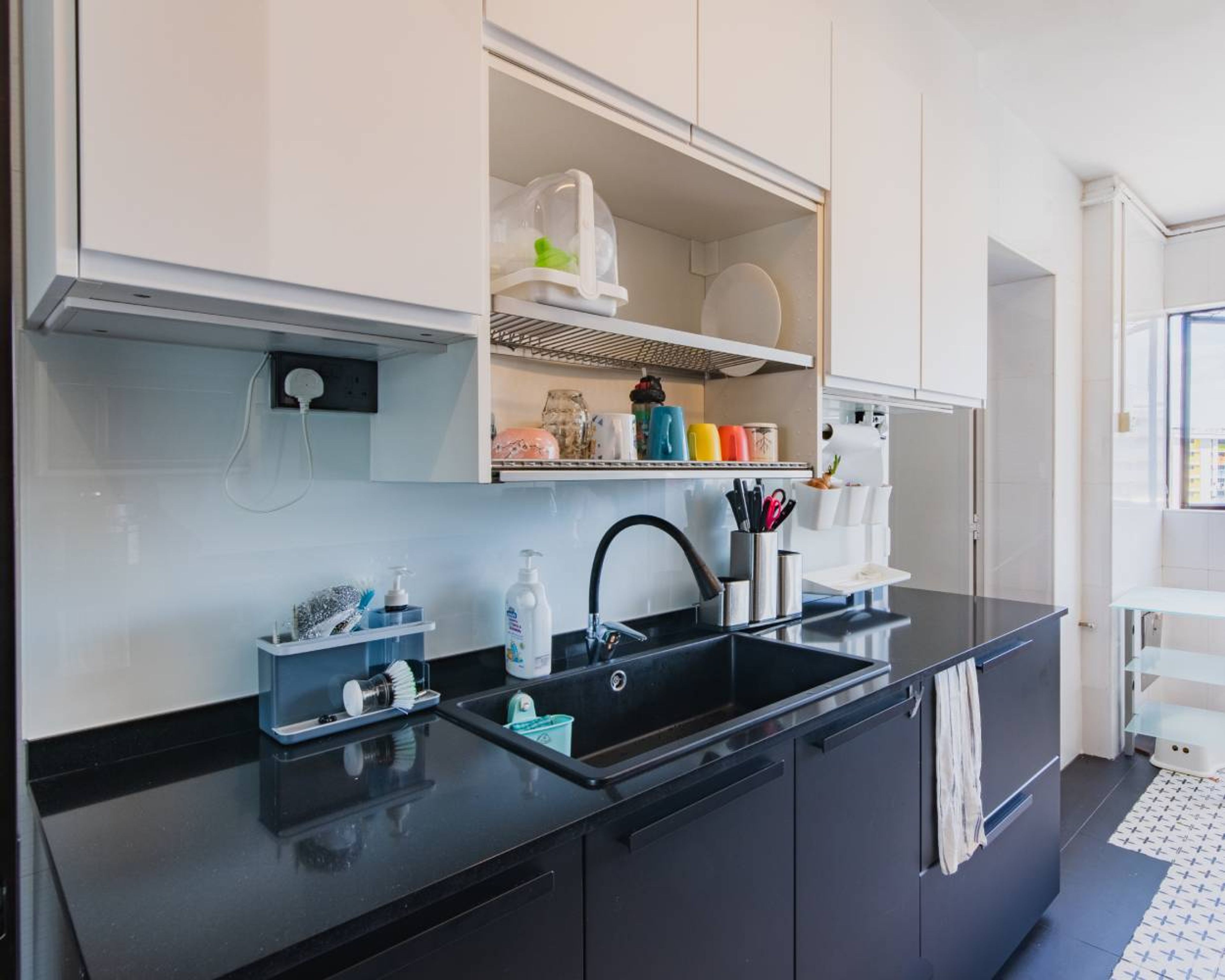 Contemporary Quartz Top Mount Single Bowl Kitchen Sink Design