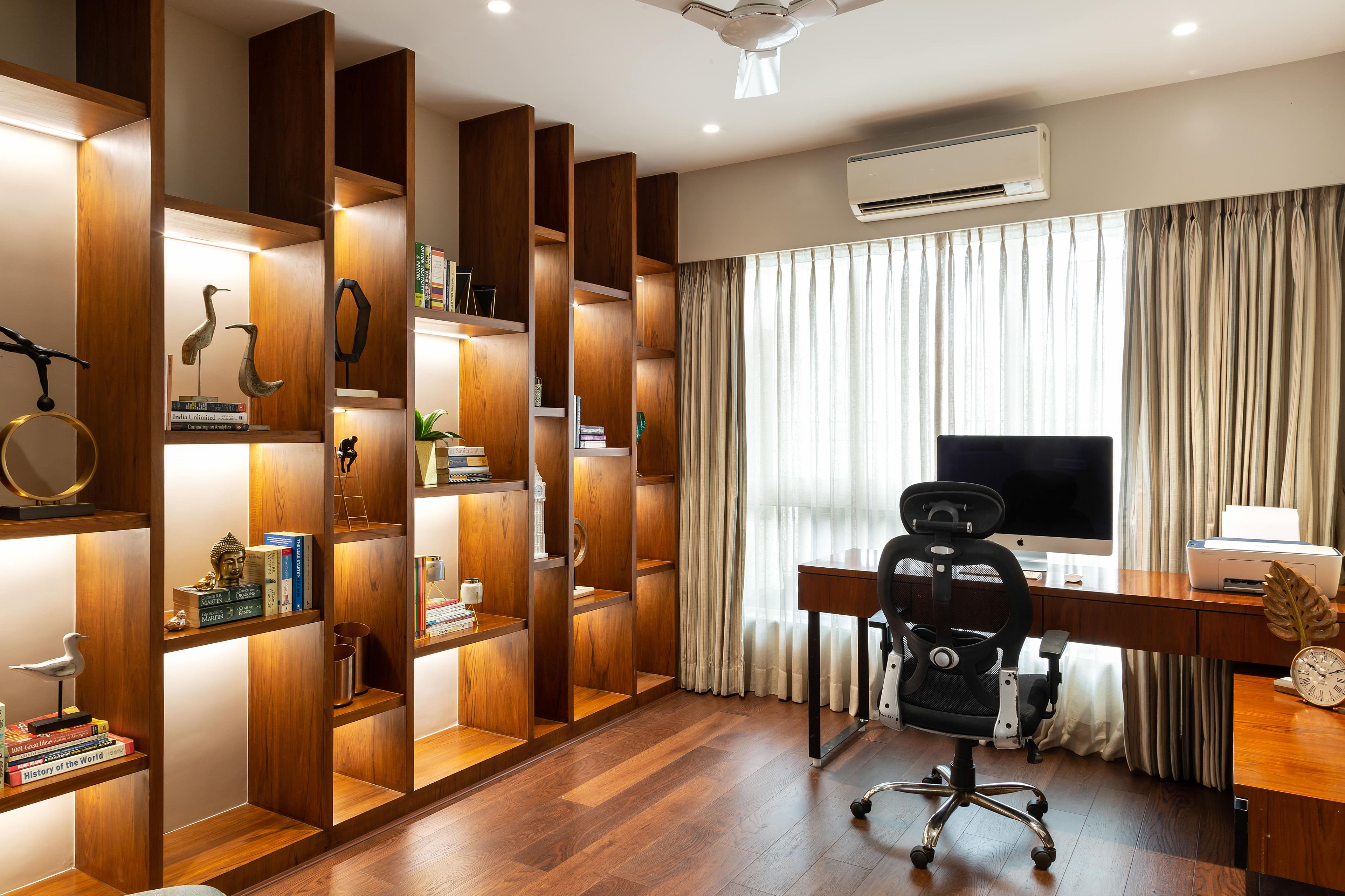 Classic Home Design For 3-BHK Flat In Mumbai