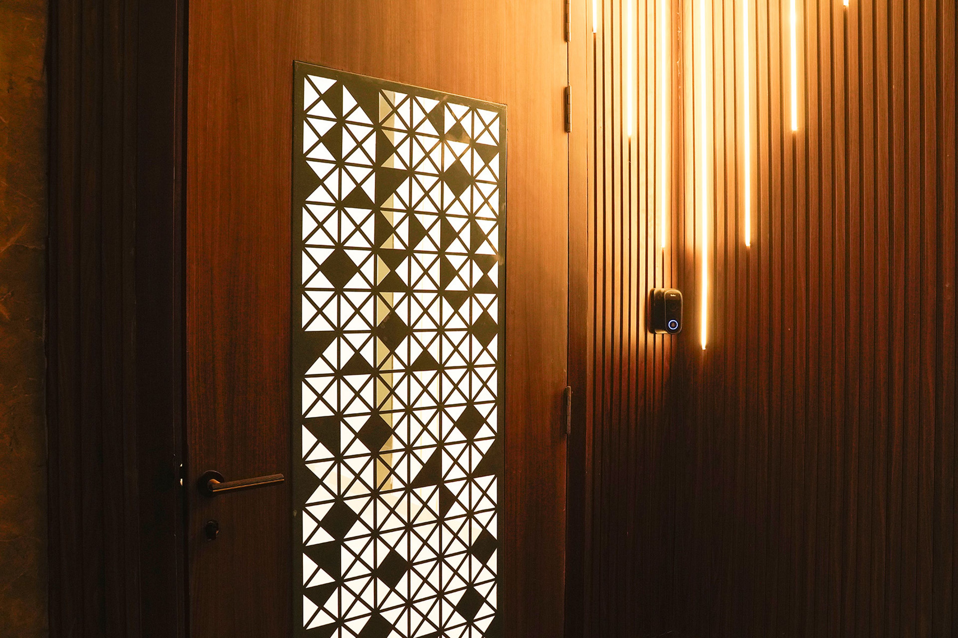 Matte Finish Contemporary Swing Single Door Design for Entrances