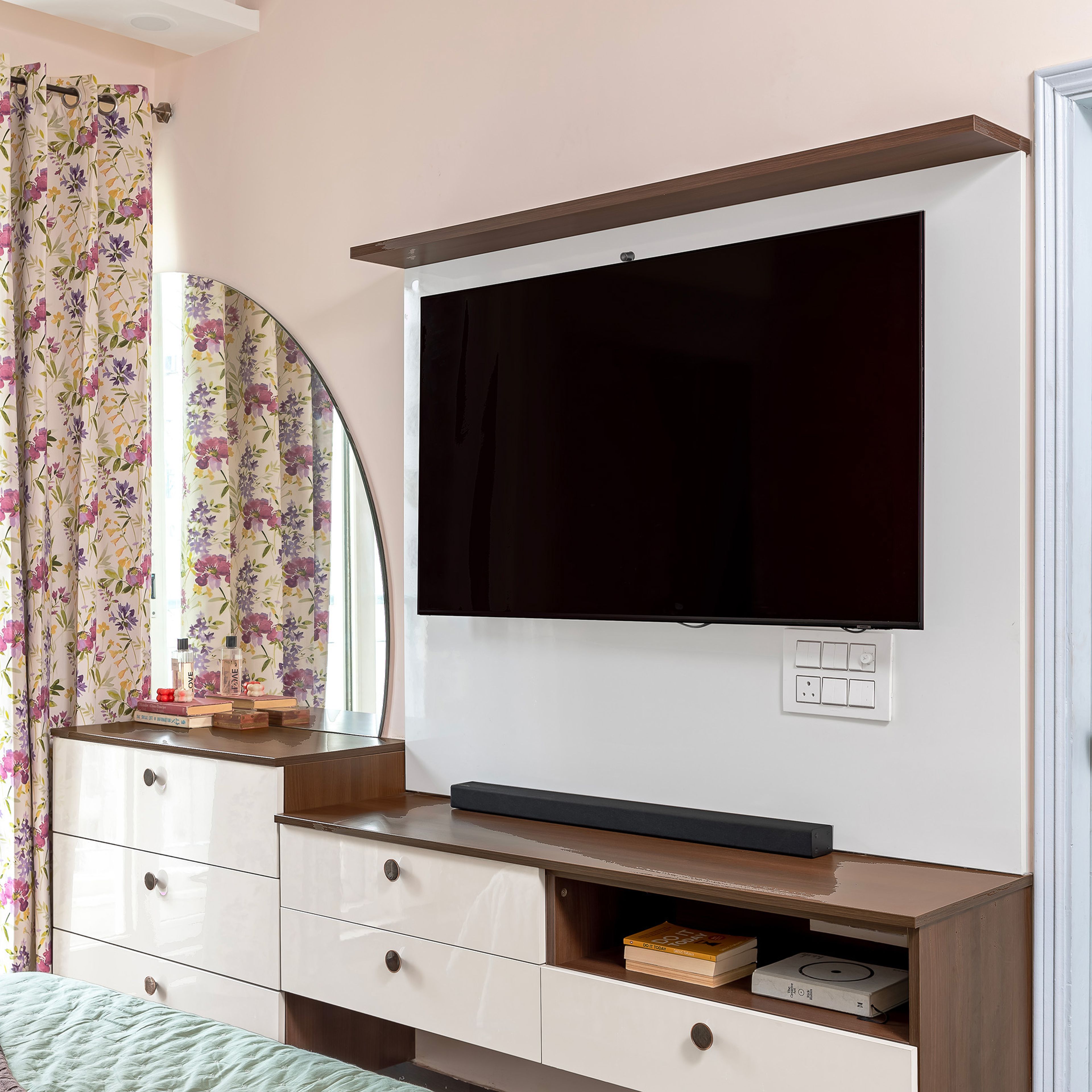 Multi-functional TV unit with dresser and mirror, featuring drawers and open shelves