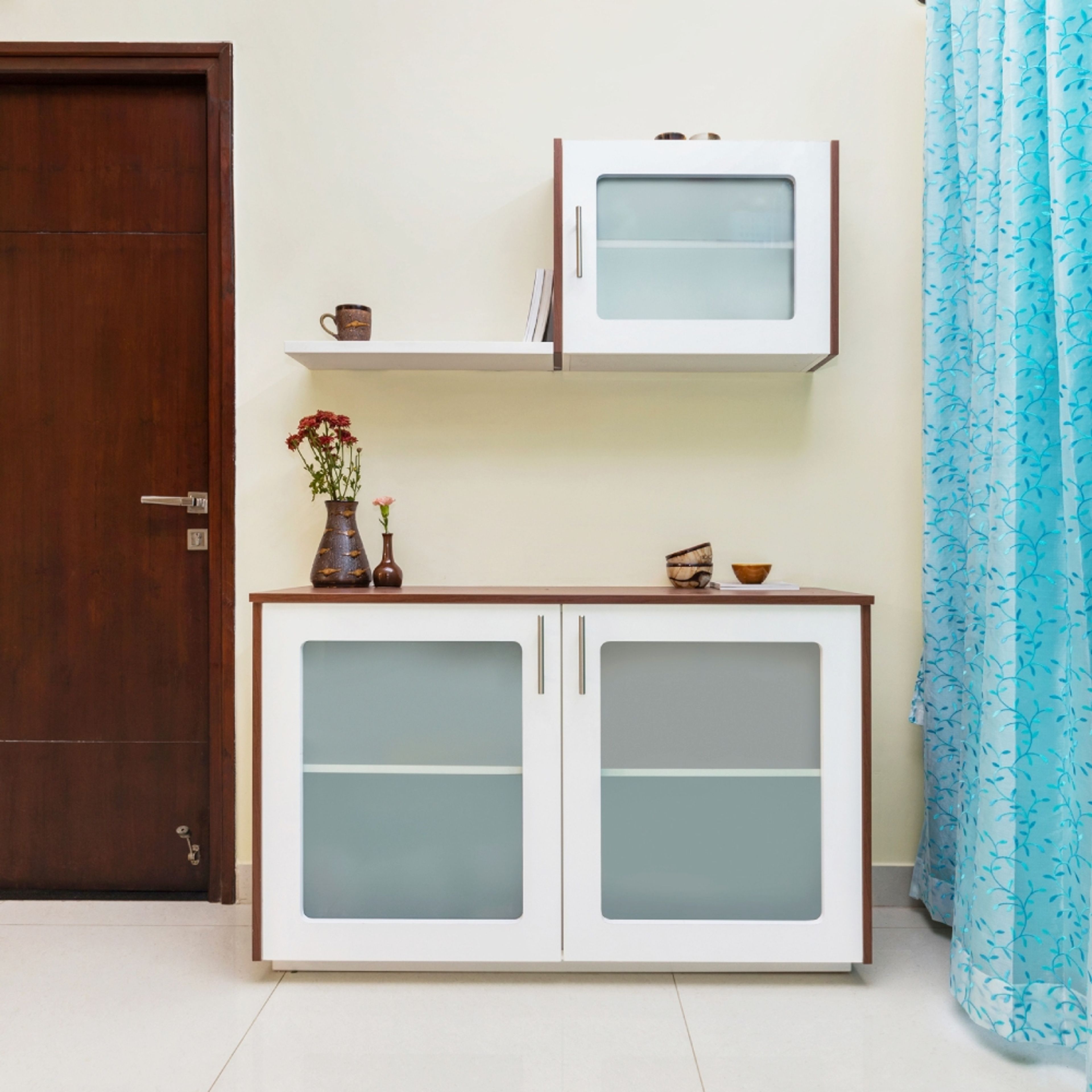 Contemporary Crockery Unit Design in Off White and Amati PD Finish