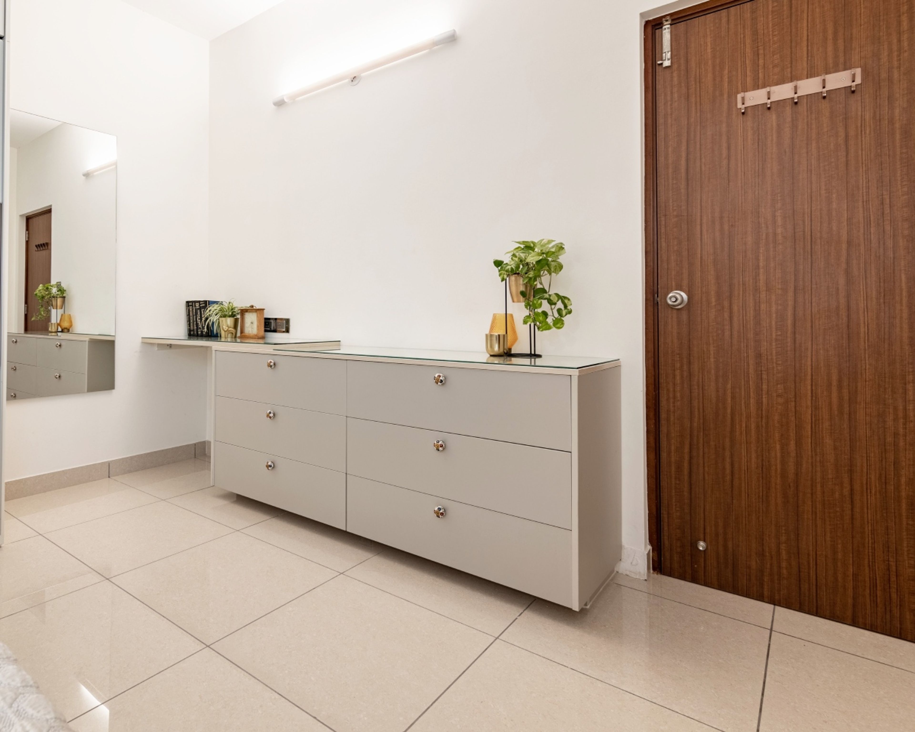 Glossy Beige Flooring Design With Square Tiles - Livspace