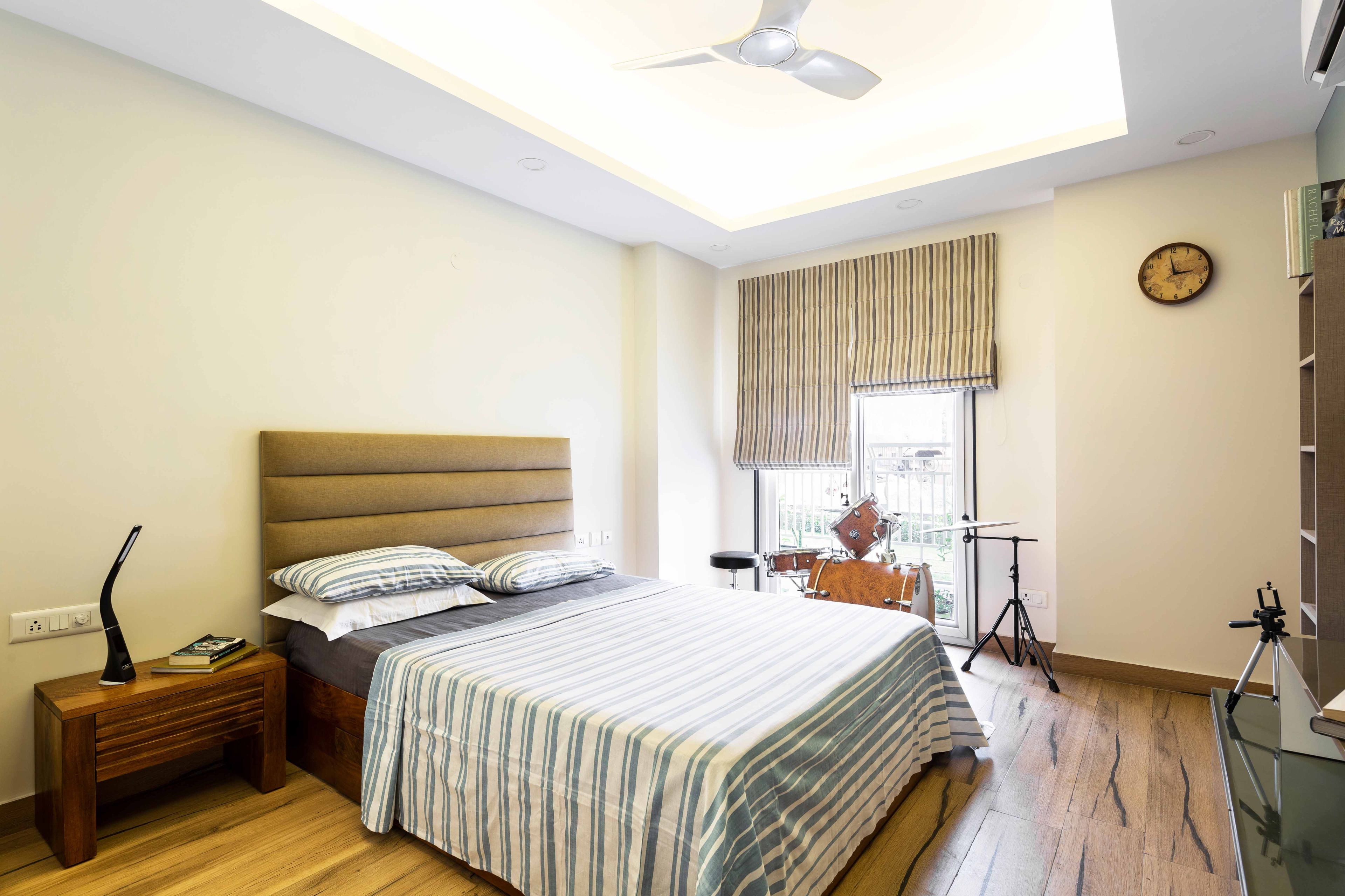 Modern Beige Guest Room Design With King-Sized Bed