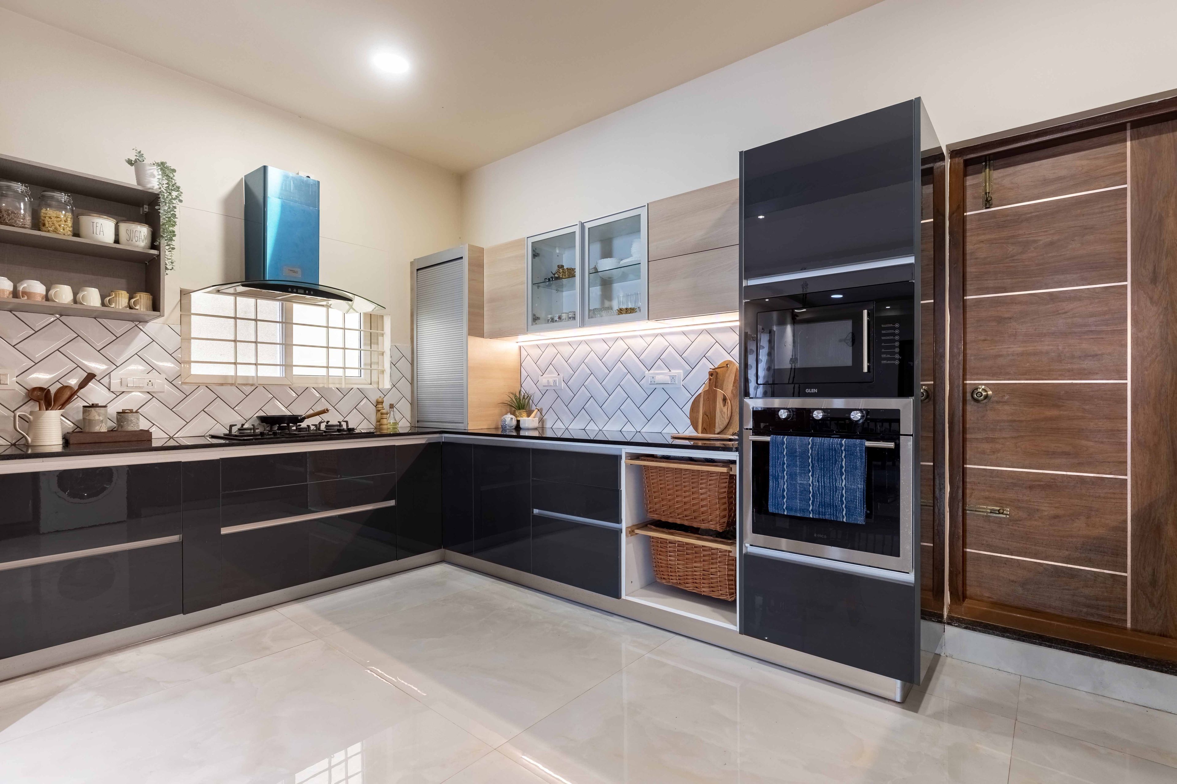 Contemporary Spacious 3-BHK Flat In Bangalore