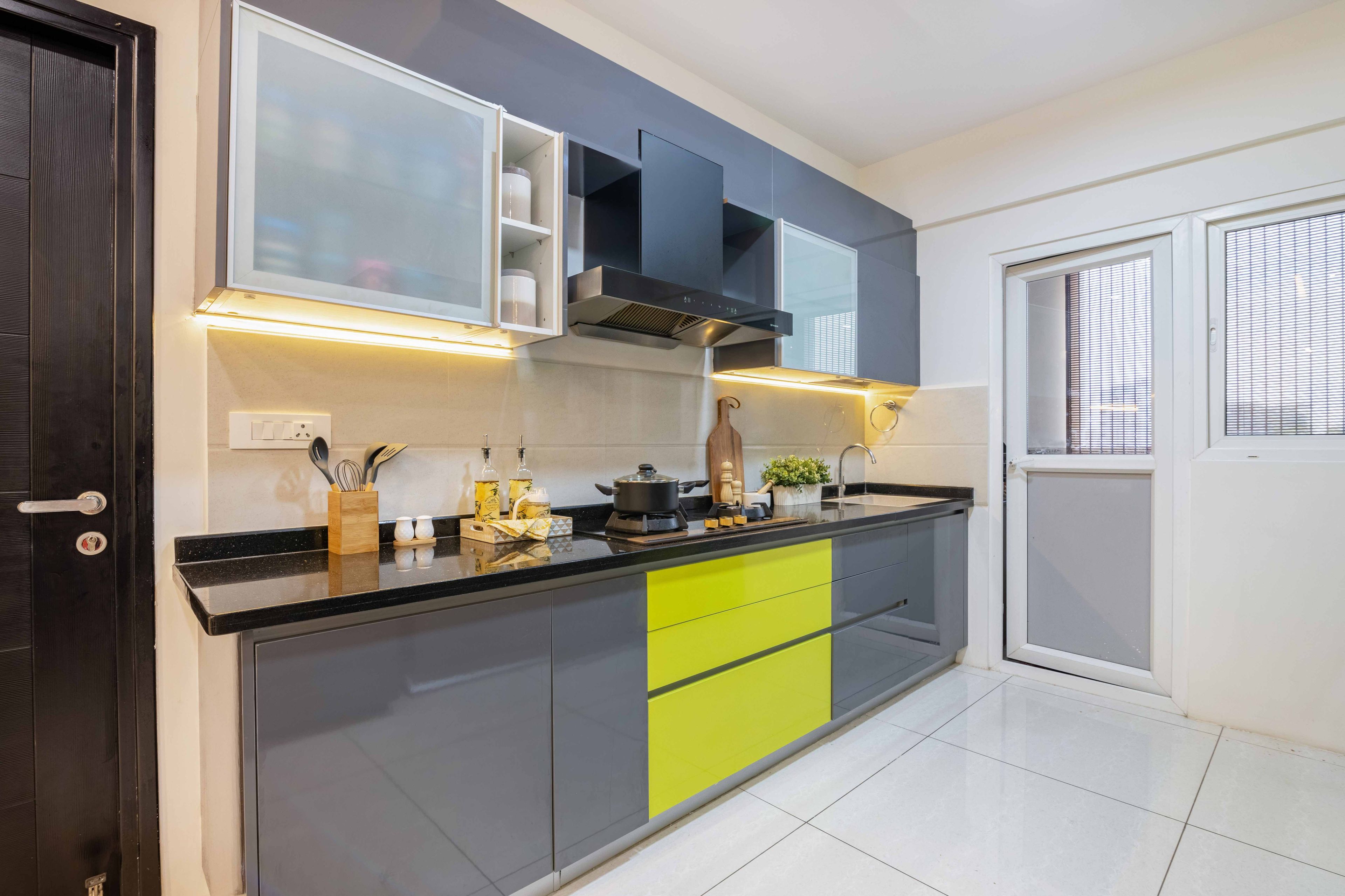 Contemporary 3-BHK Flat In Bangalore