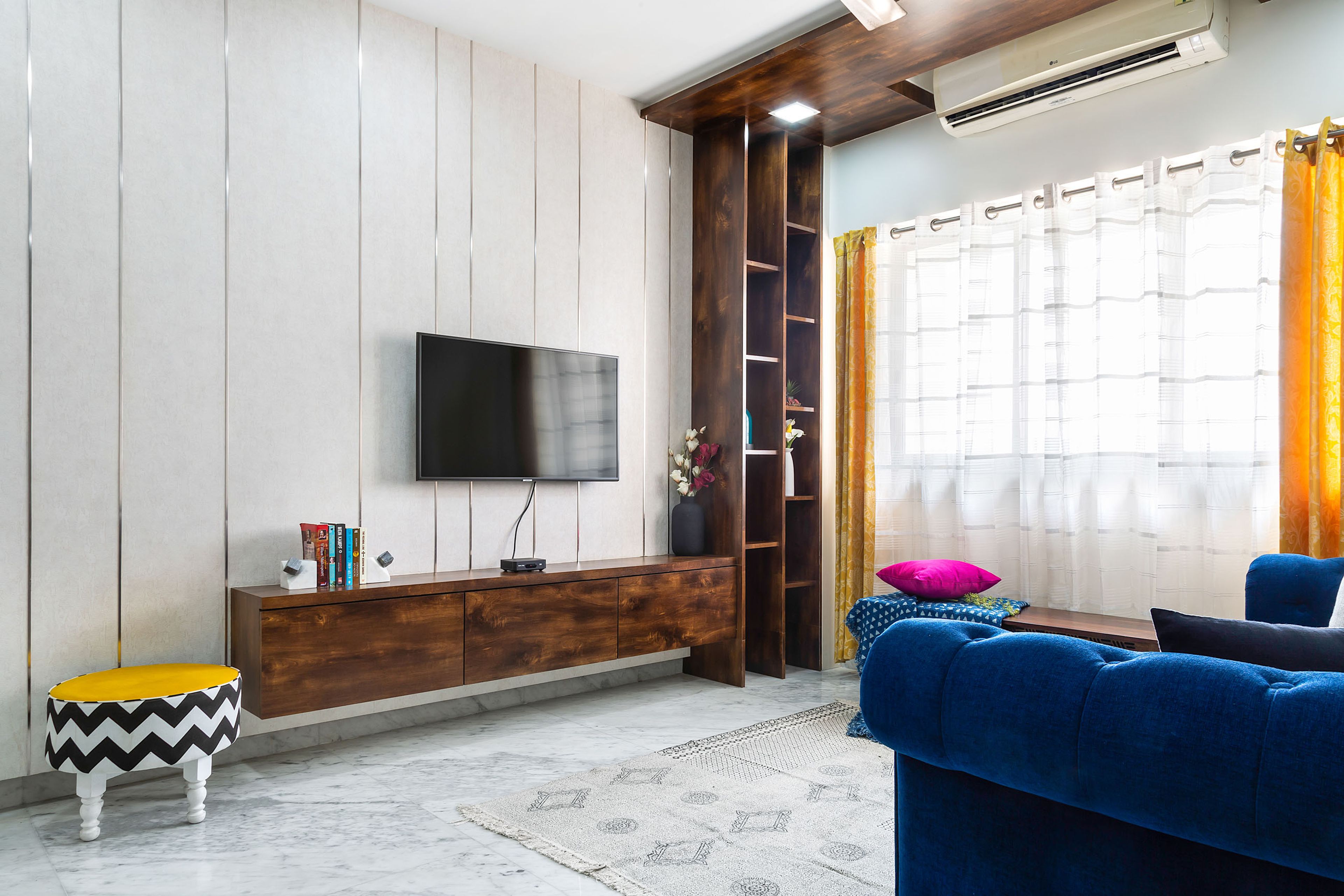 Contemporary 2-BHK Flat In Mumbai