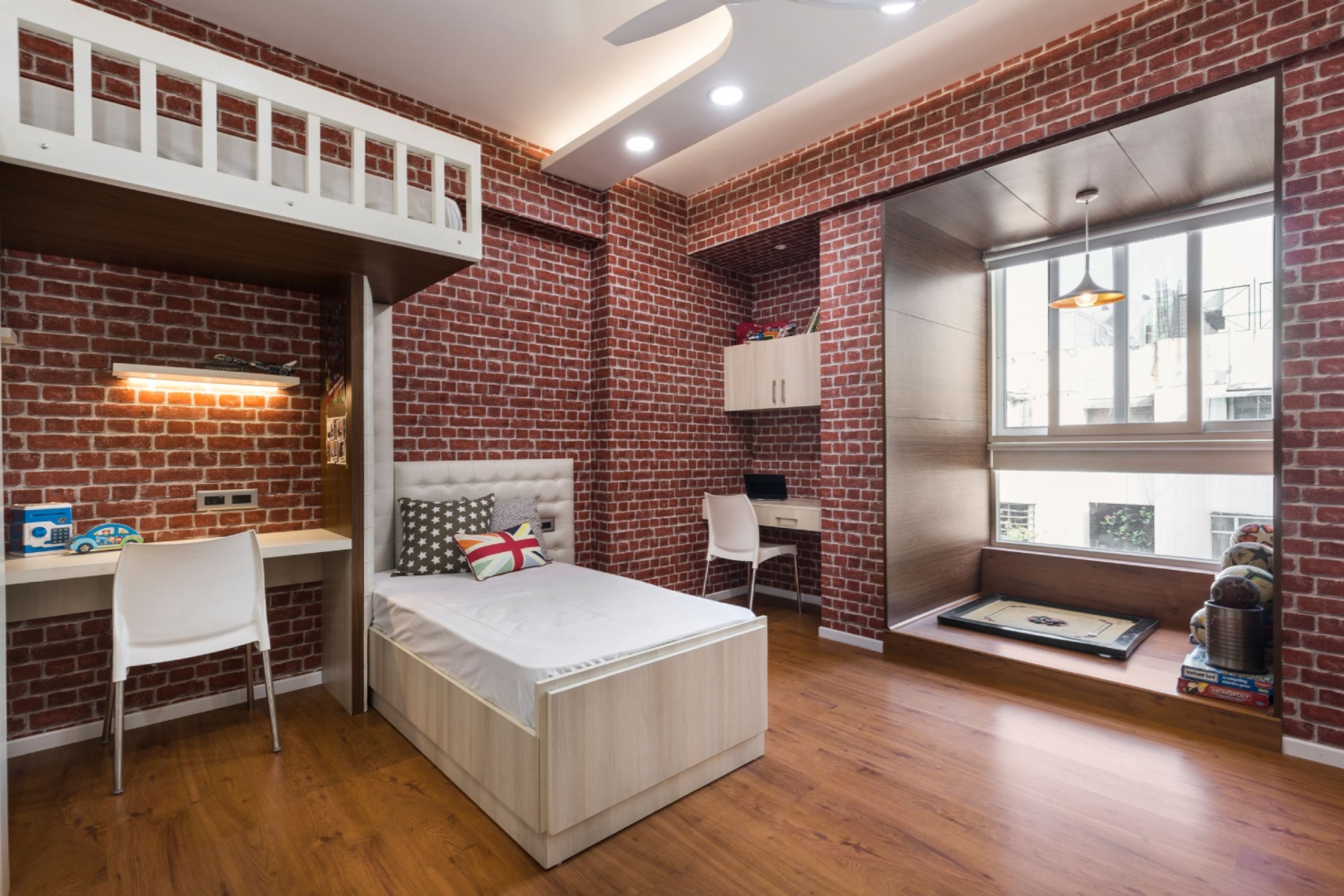 Red And White Wallpaper Design With A 3D Finish - Livspace