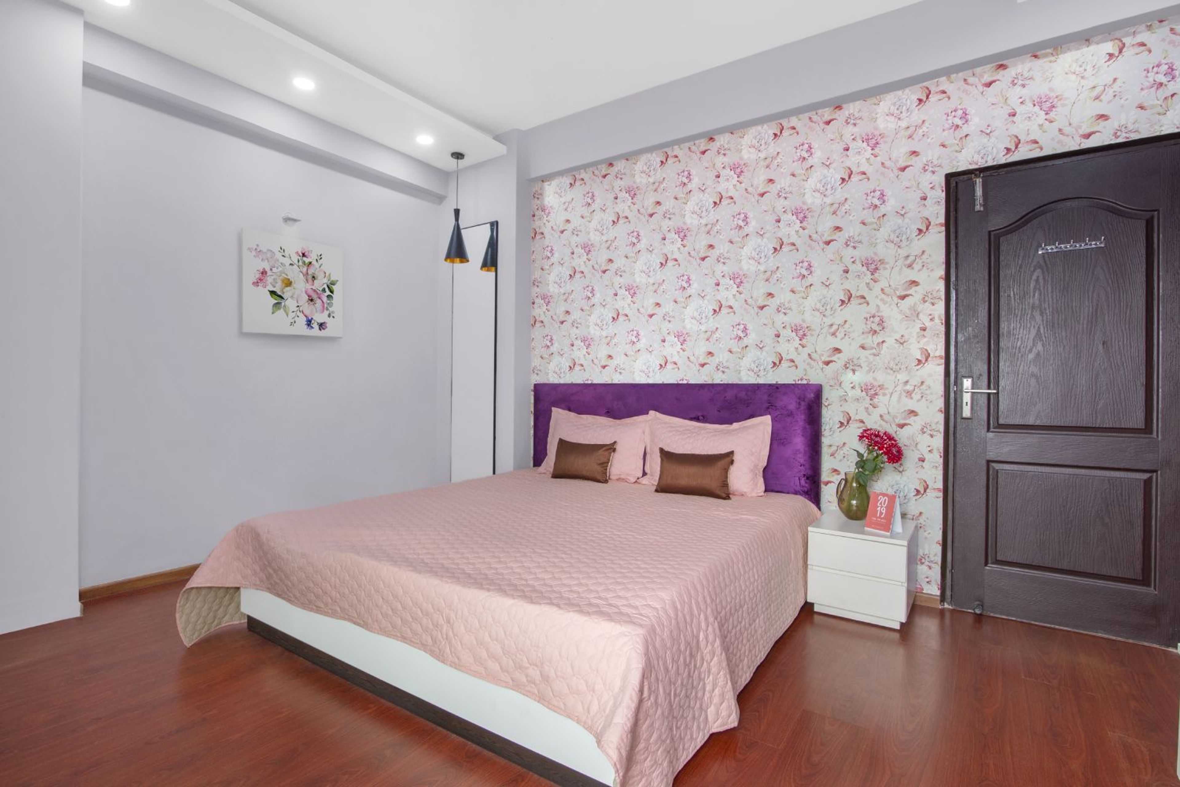 Master Bedroom Design with Floral Pattern Wallpaper