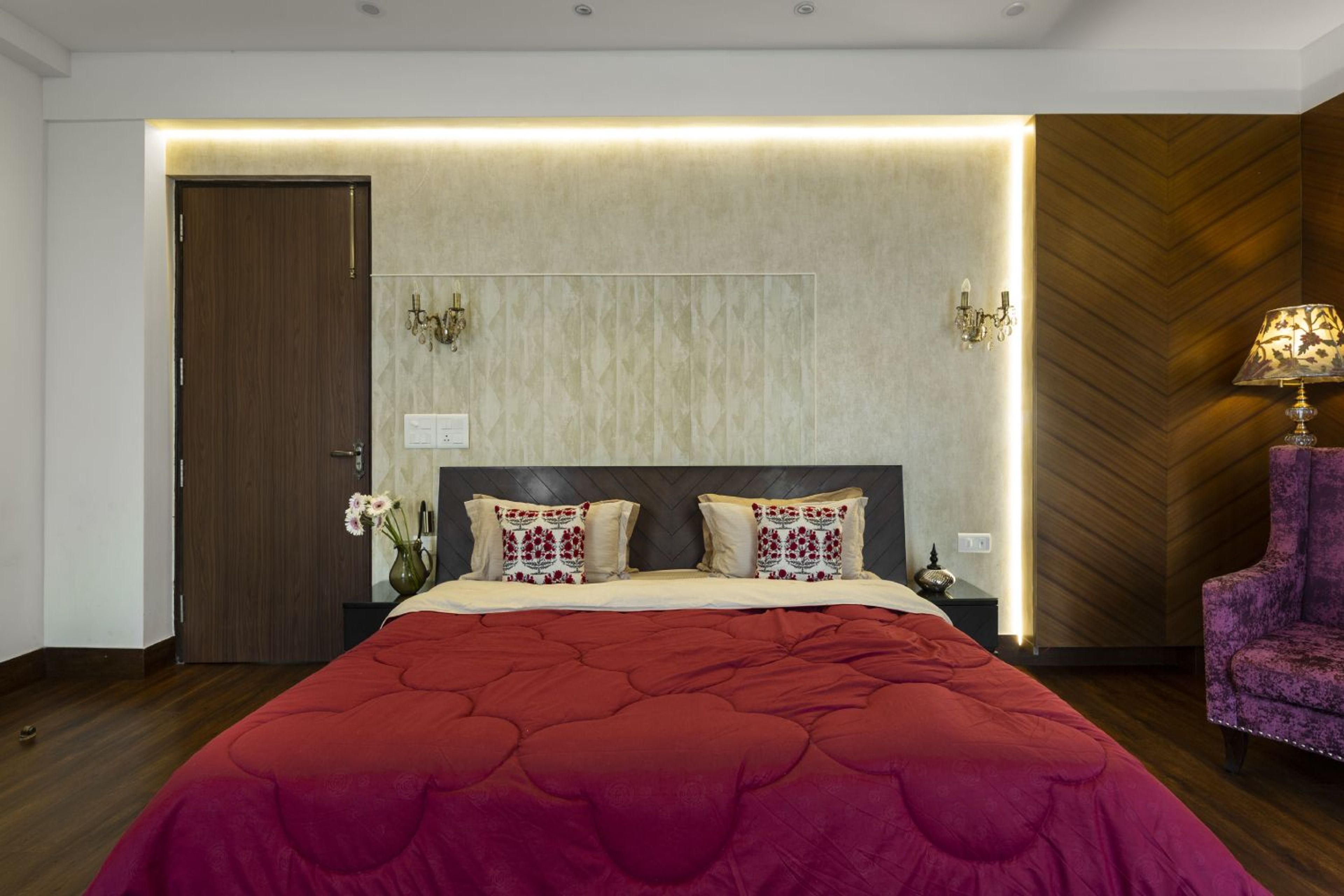 Master Bedroom Design with Beige Walls