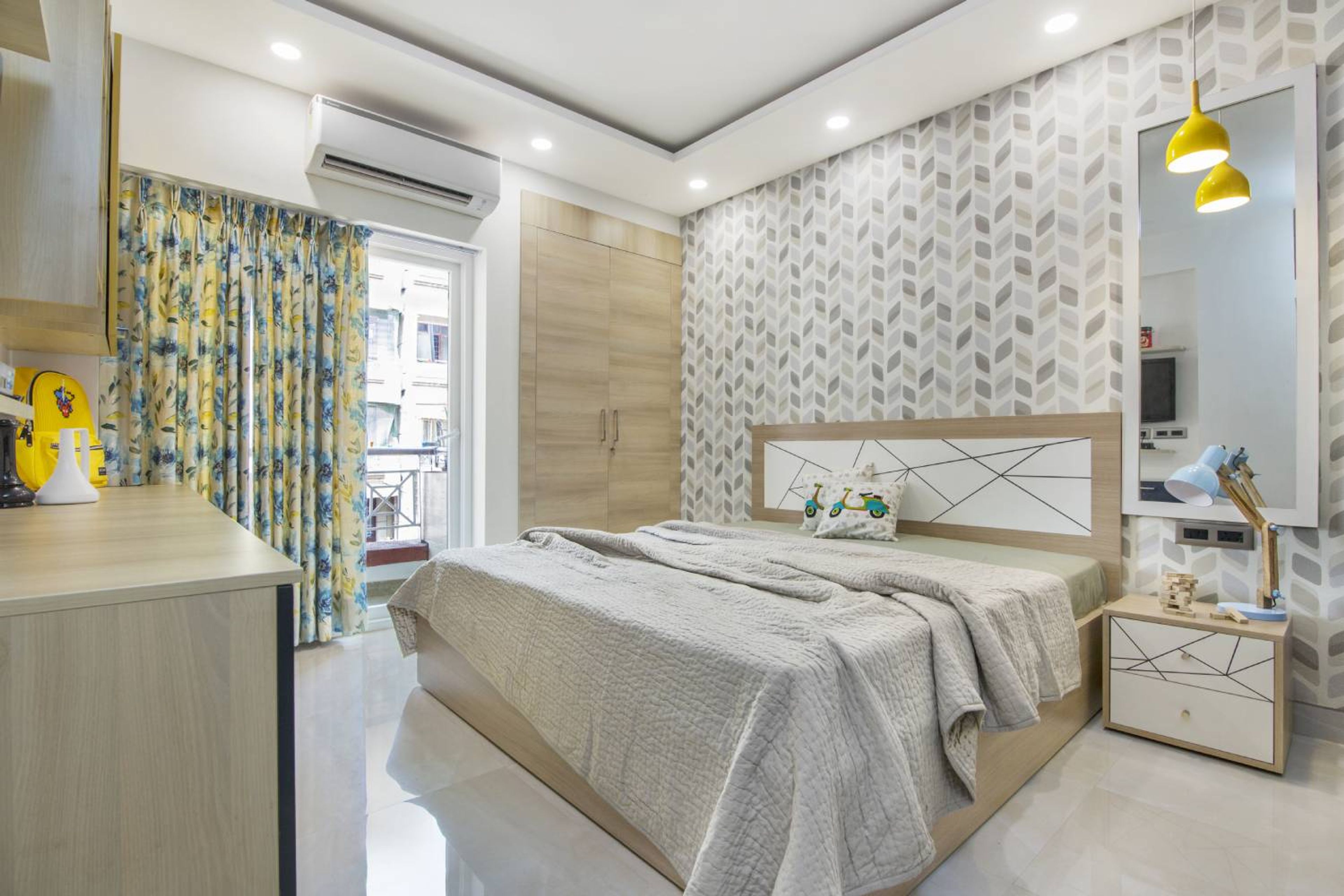 Kids Bedroom Design with 2-Door Swing Wardrobe