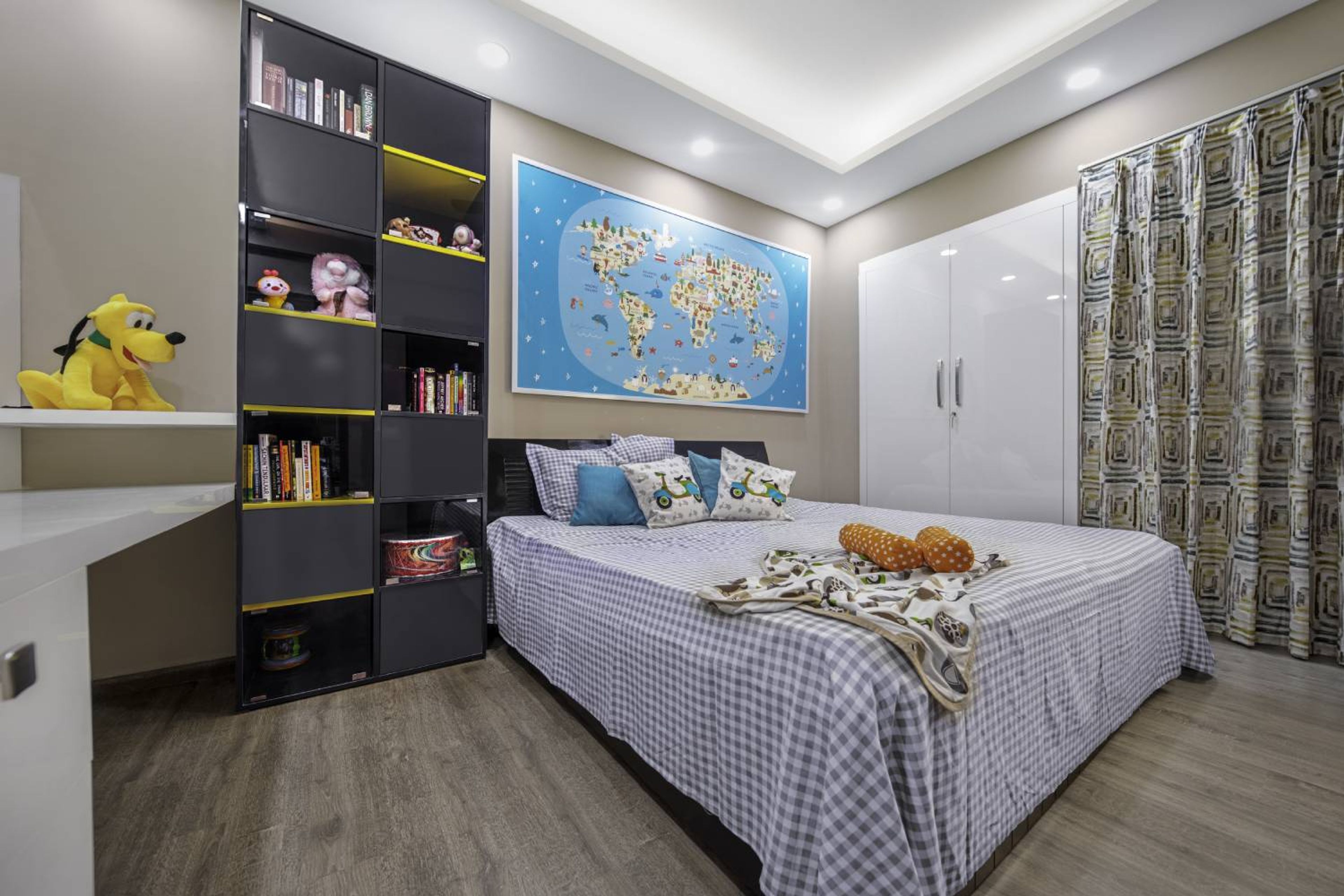 Kids Bedroom Design with 2-Door Swing Wardrobe