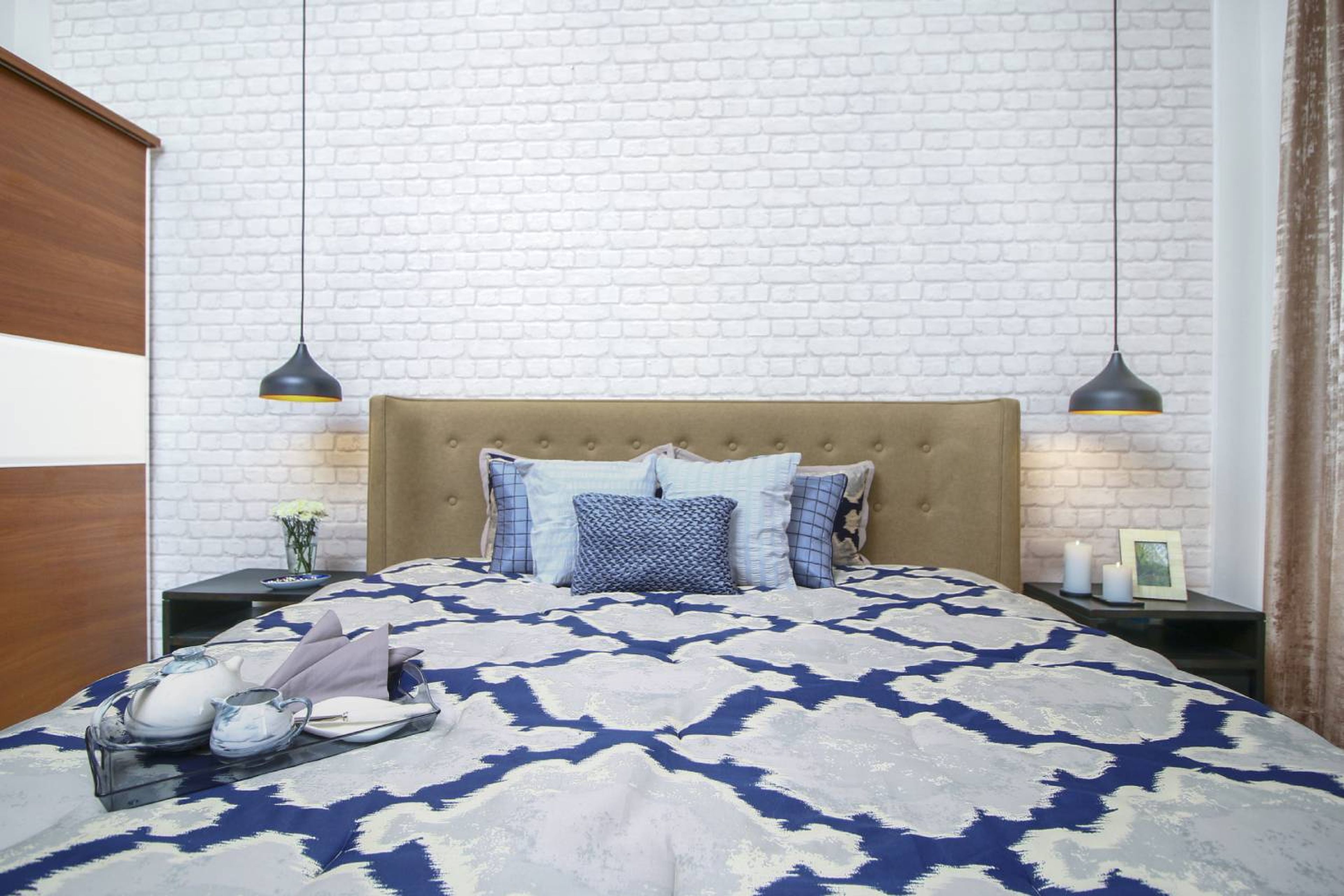 Master Bedroom Design with Sliding Wardrobe