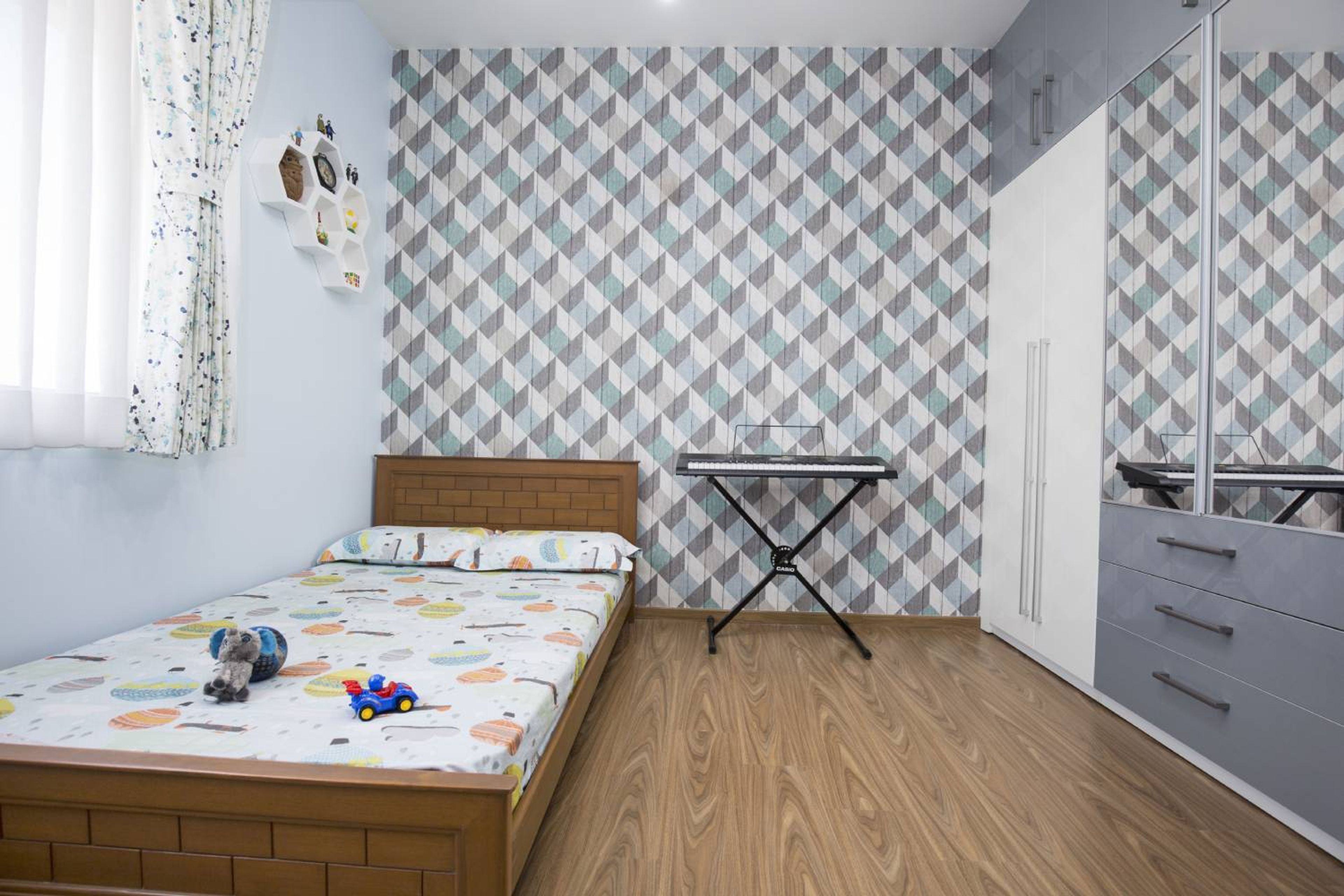 Kids Bedroom Design with Study Unit