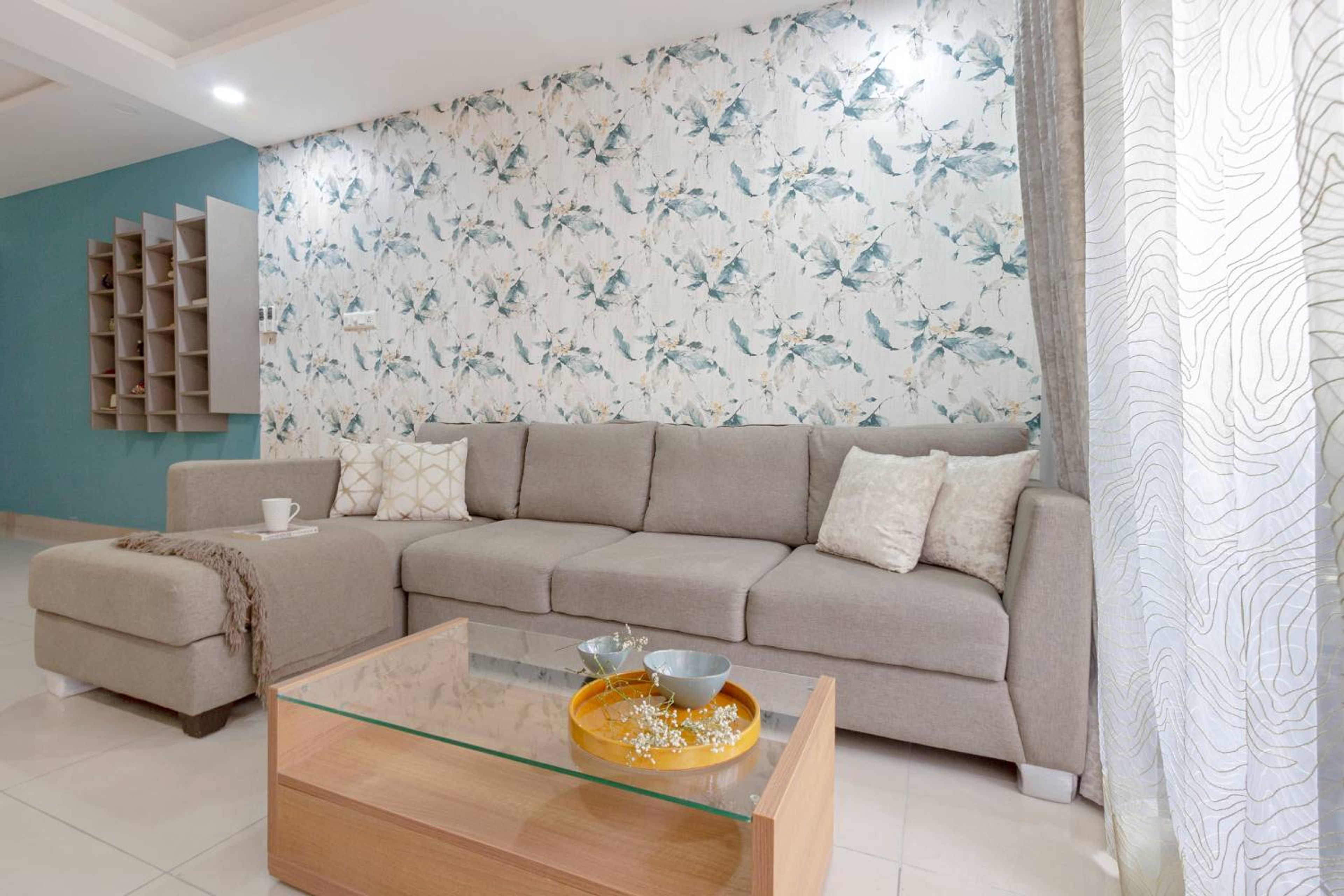 Living Room Design with Leaves Patterned Wallpaper
