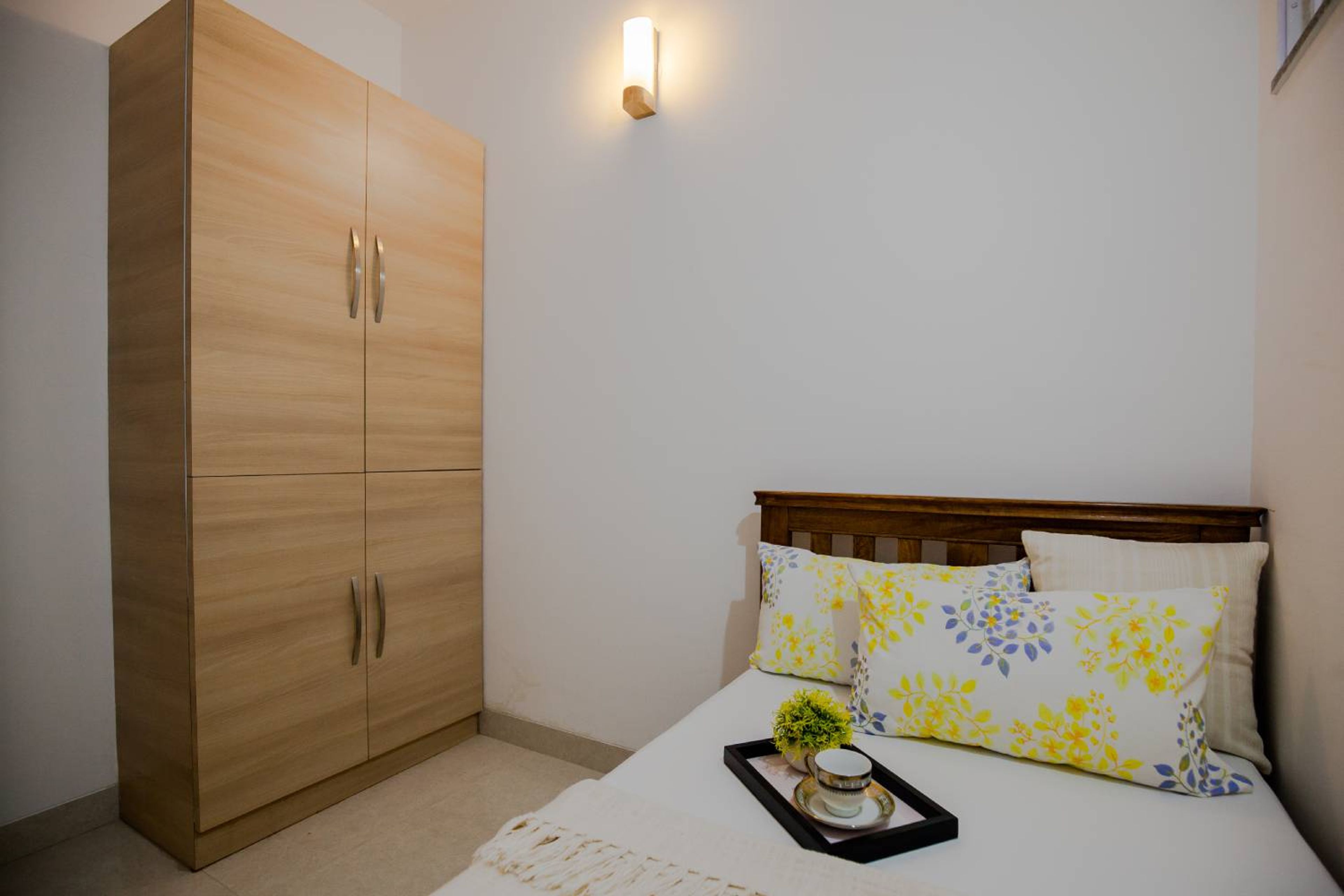 Kids Bedroom Design with Wooden Wardrobe