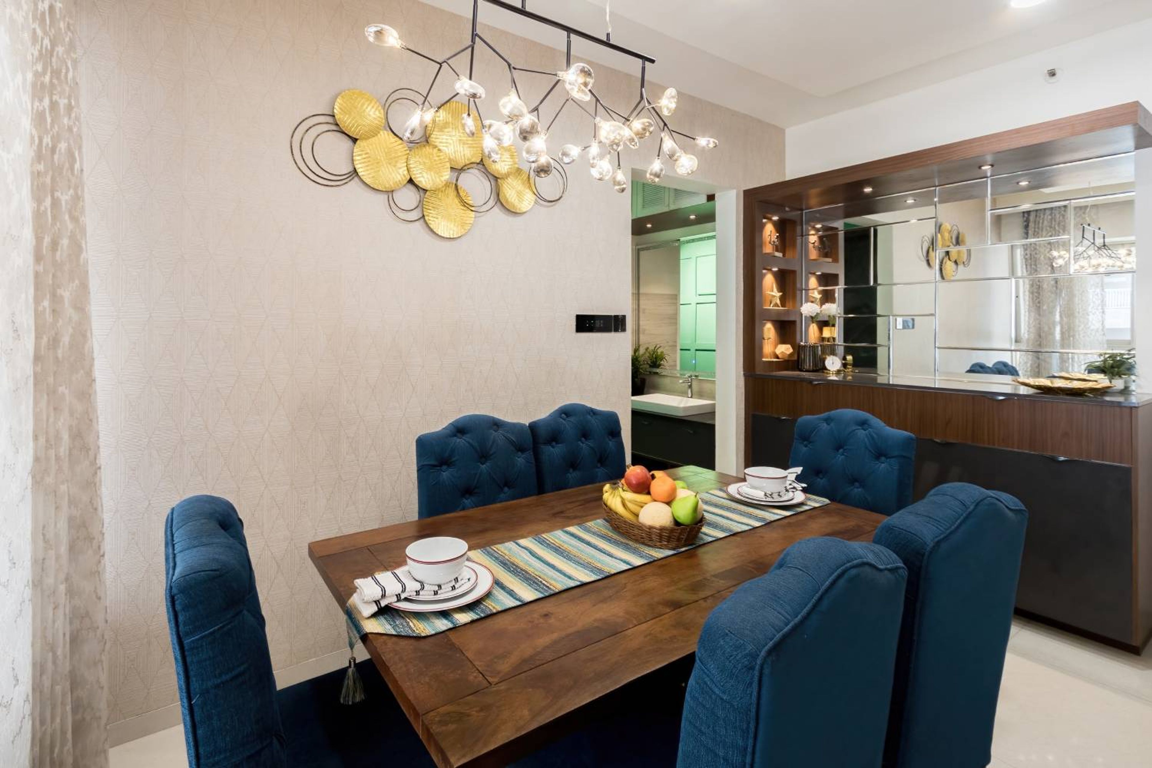 Dining Room Design with 6-Seater Dining Table