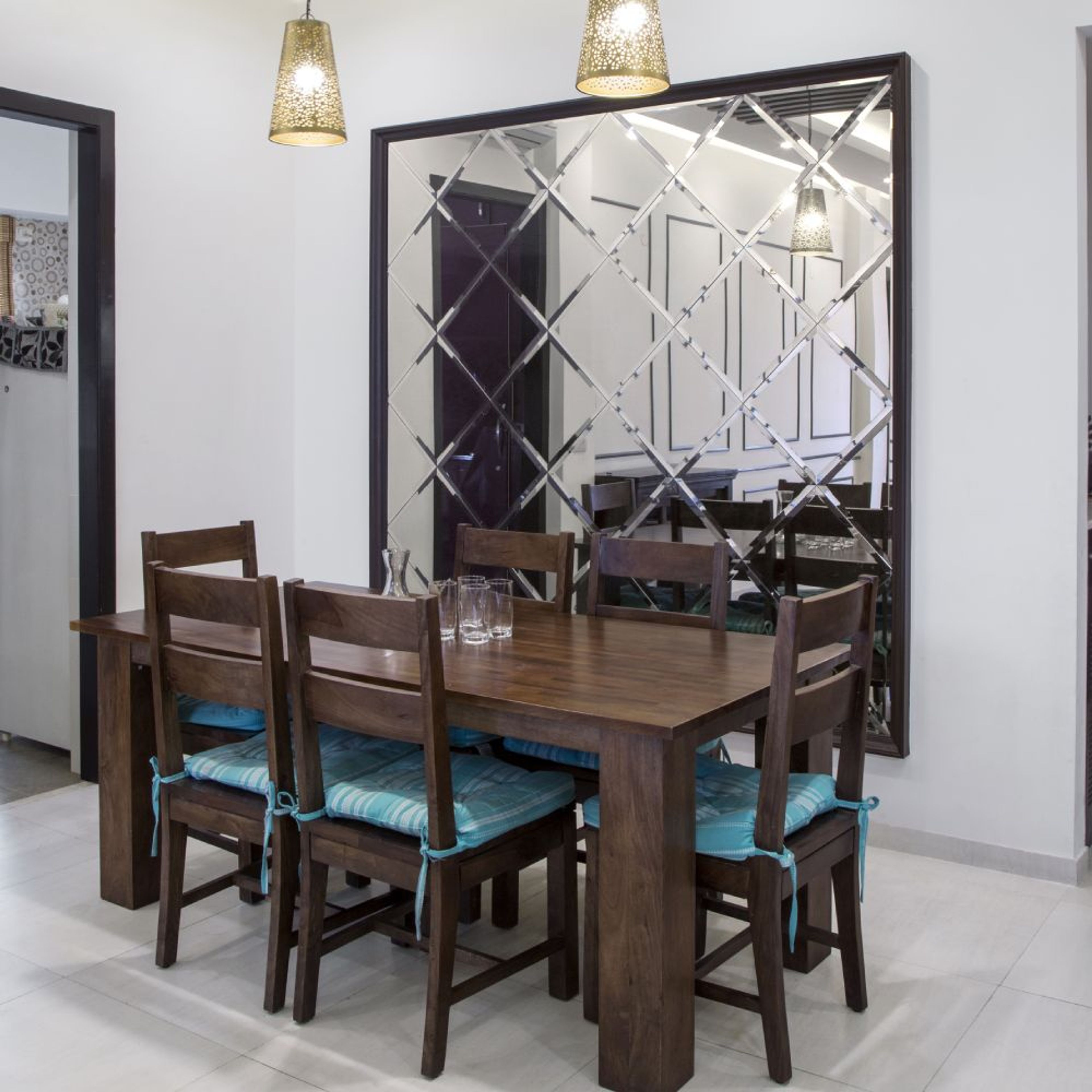 Dining Room Design with 6-Seater Wooden Dining Table
