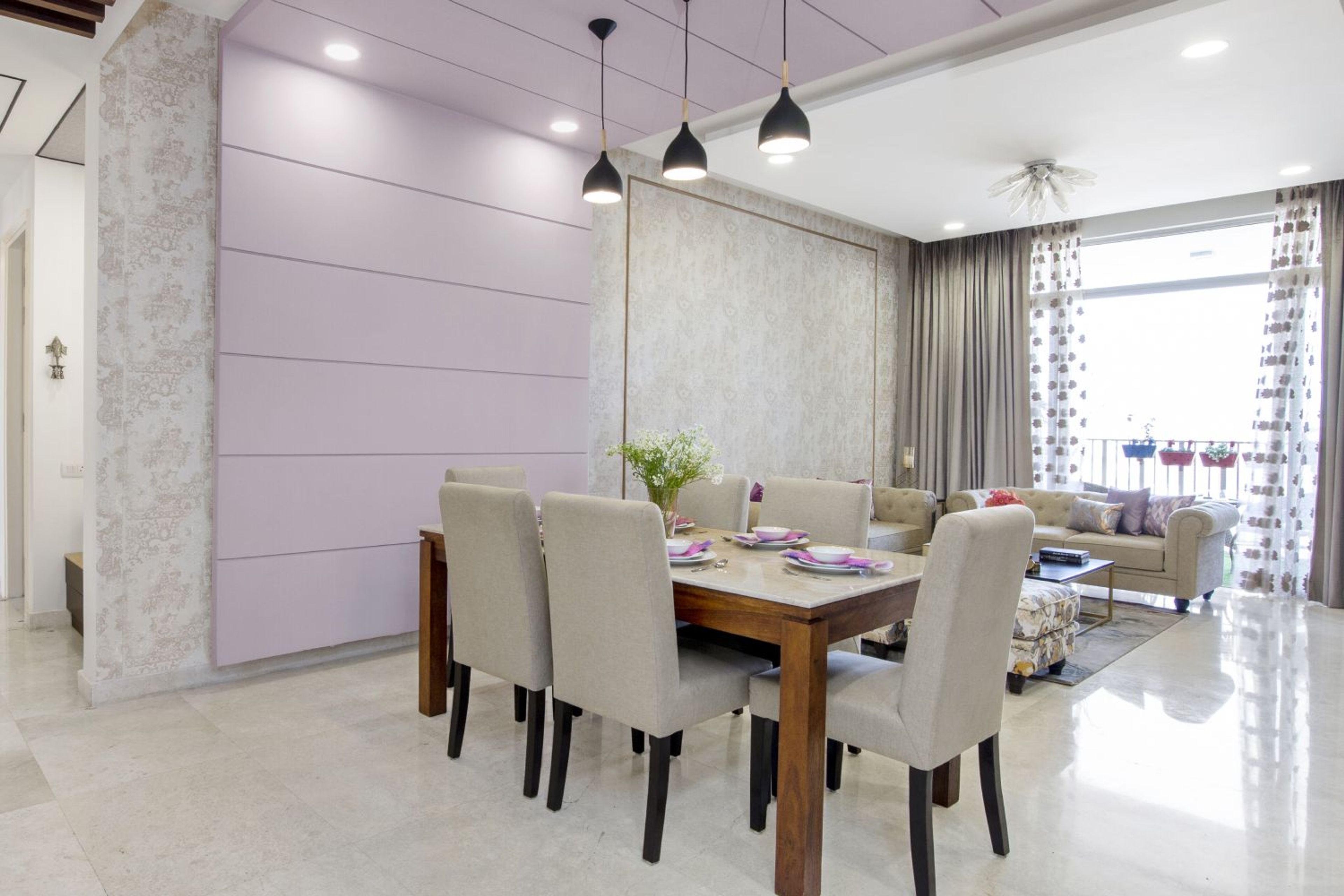 Contemporary 4-BHK Design with Floral Accents and Wooden Elements