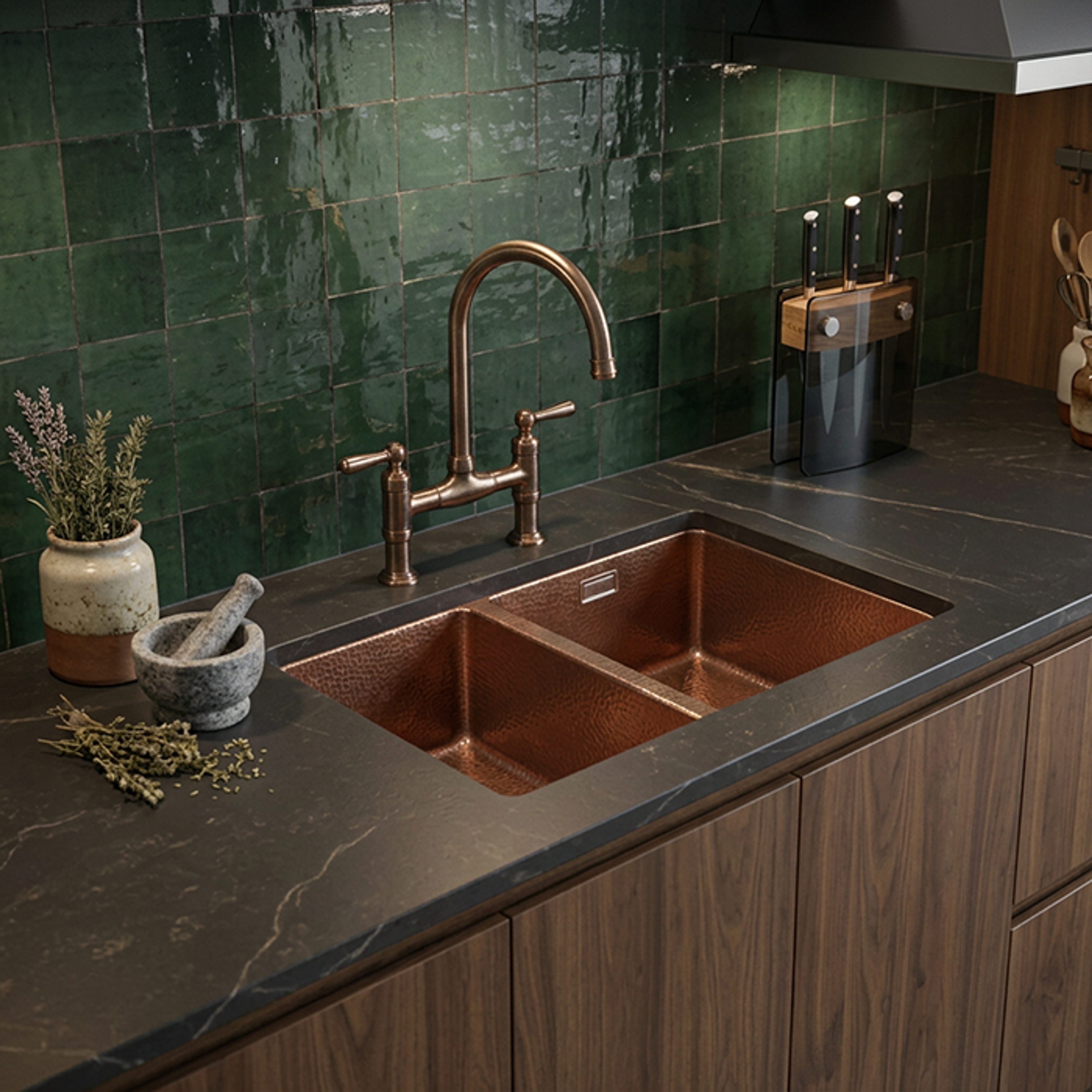Double Bowl Copper Kitchen Sink Design with Undermount Layout