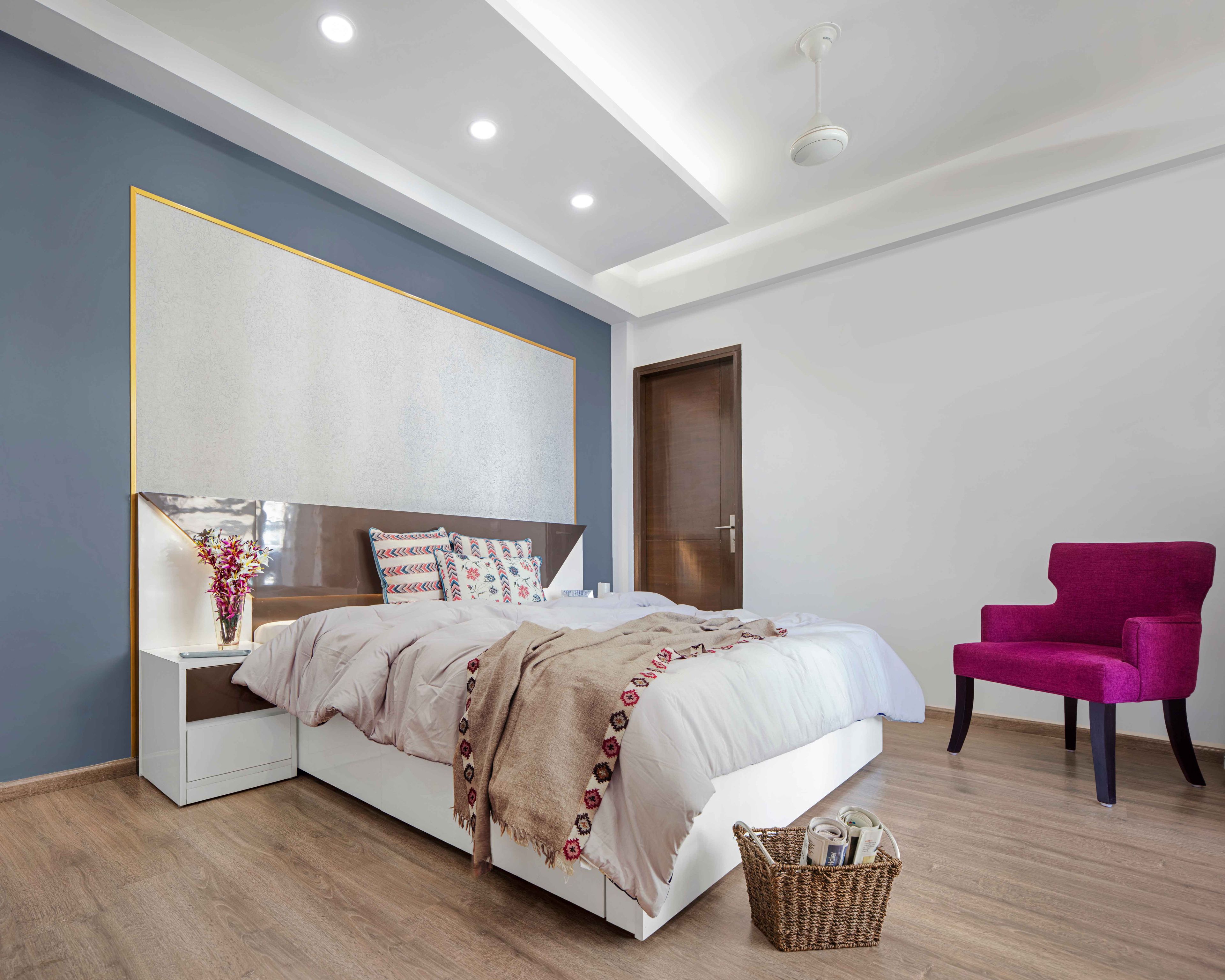 Contemporary Grey Guest Bedroom Design With Dual-Toned Wall