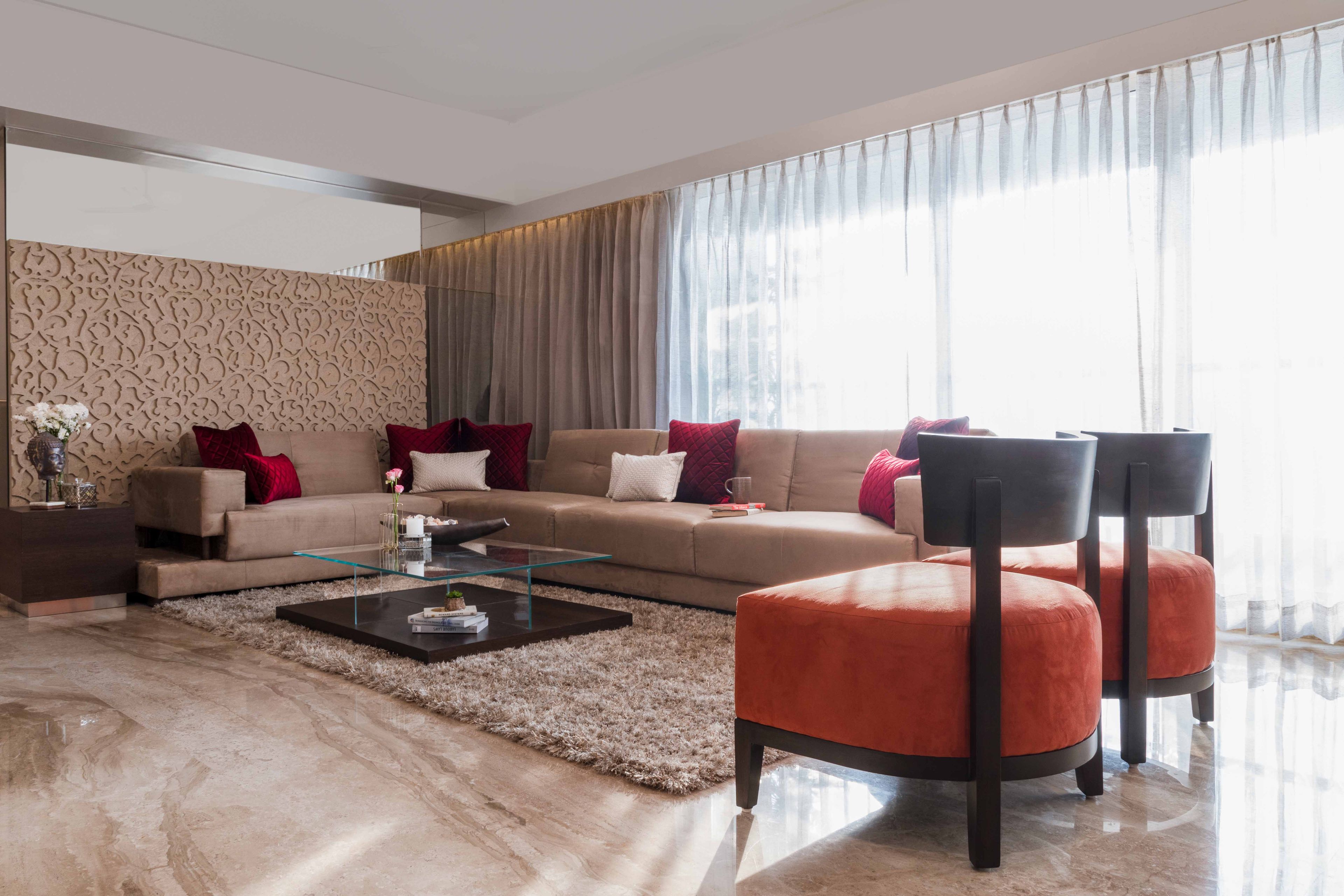 Modern 1-BHK Flat In Mumbai With Dual-Toned Master Bedroom