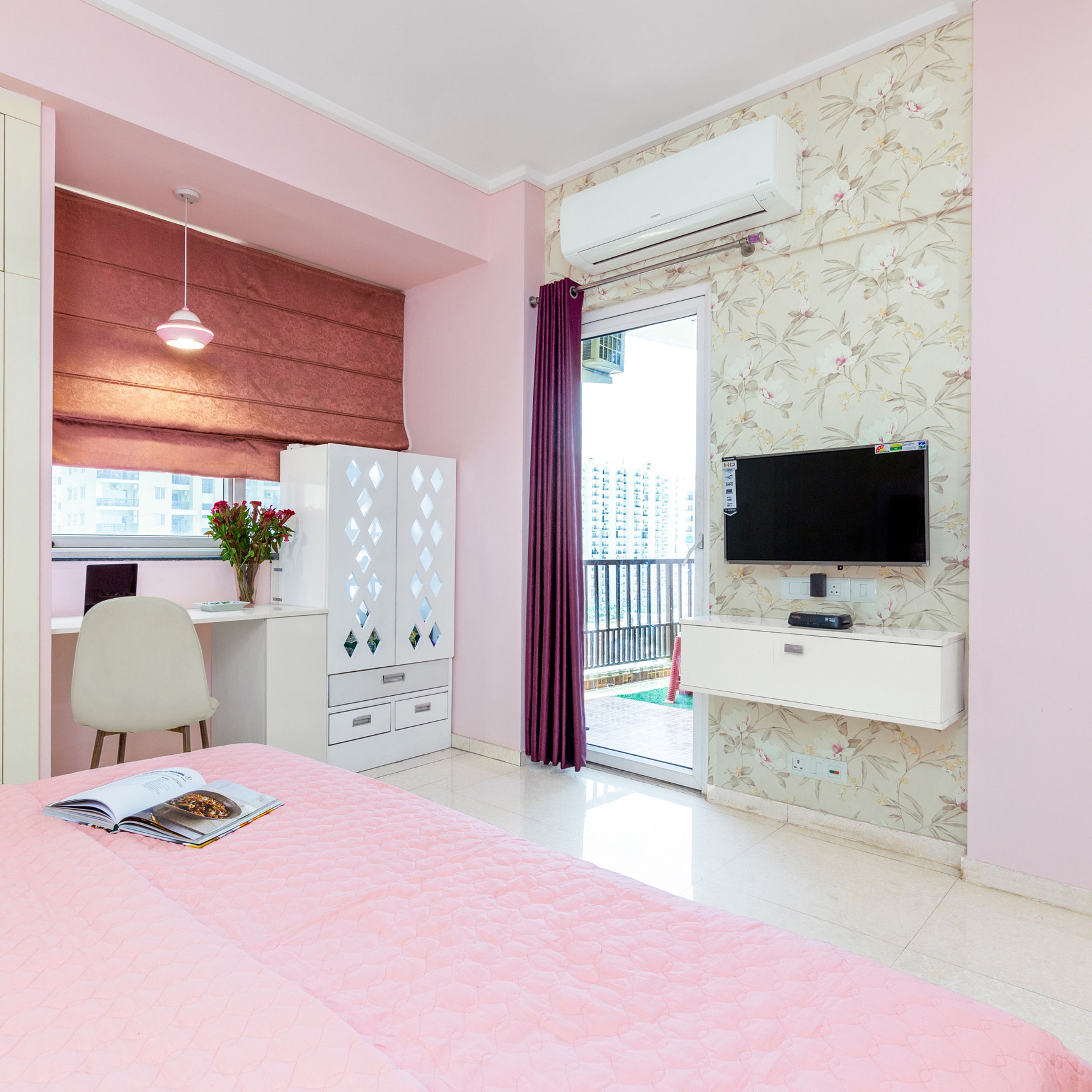 Frosty White TV Unit Design With Laminate In High-Gloss Finish - Livspace