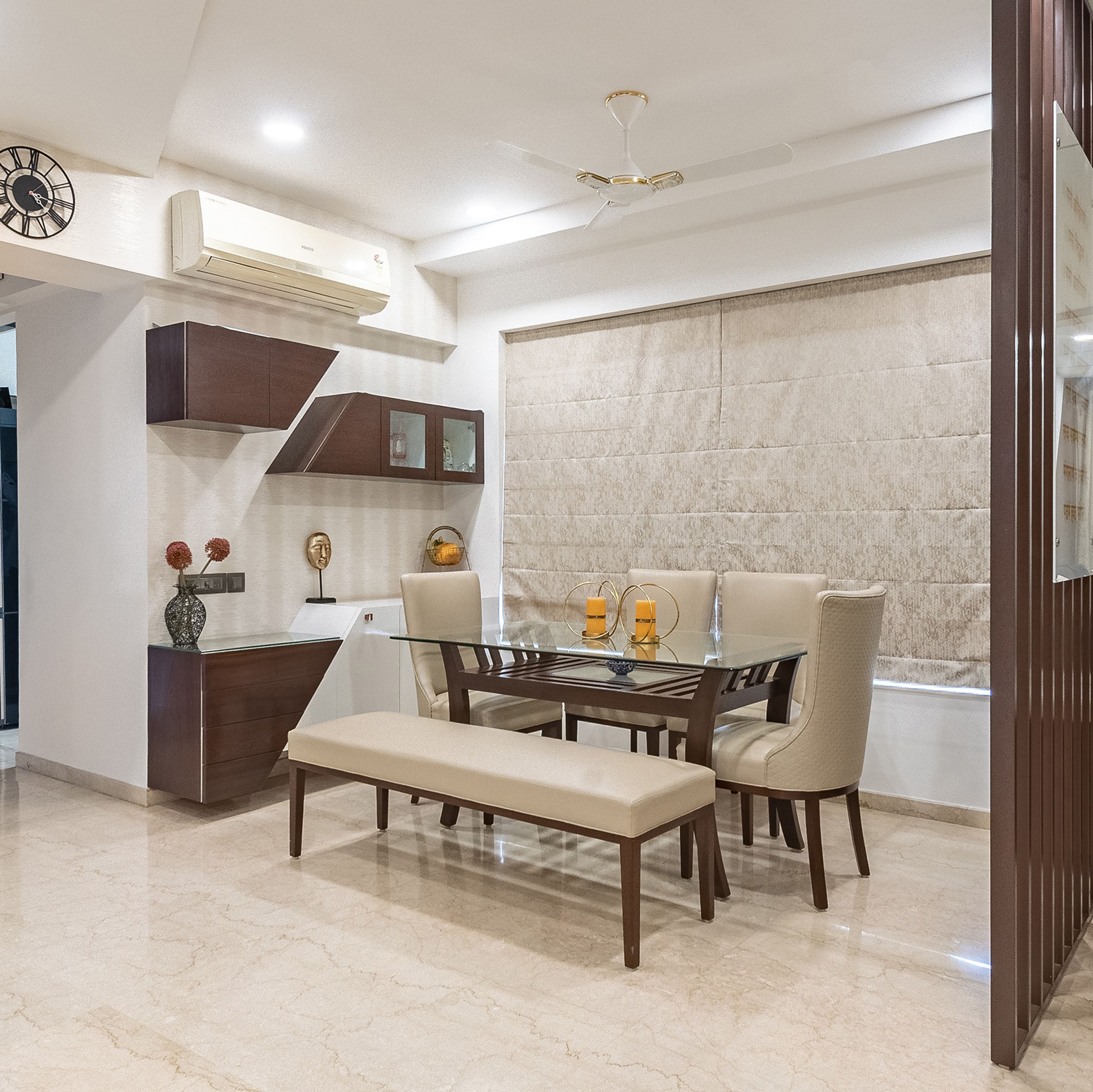 6-Seater Dining Room With Beige Wallpaper - Livspace