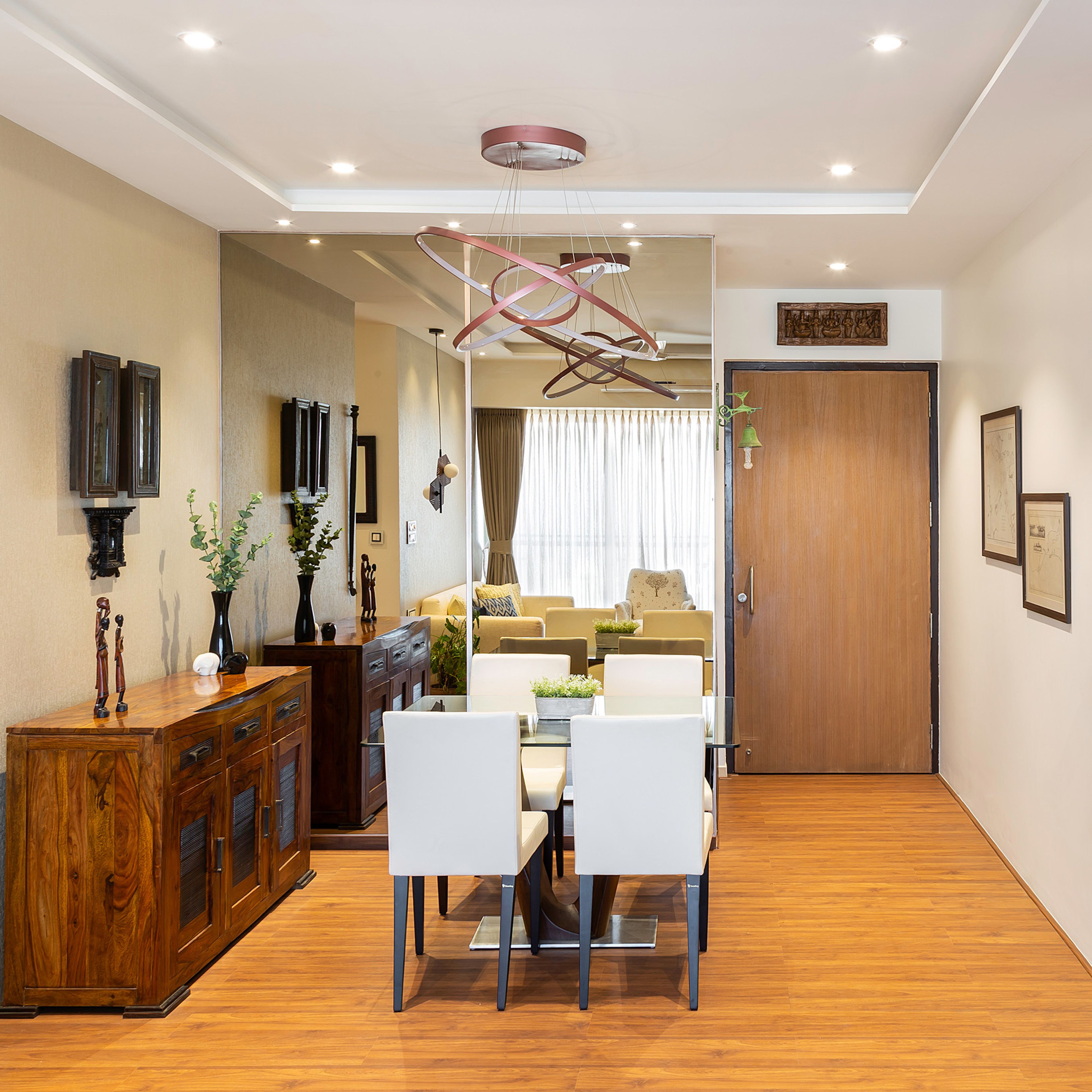 Modern Dining Room Design With Wooden Finish Console Table