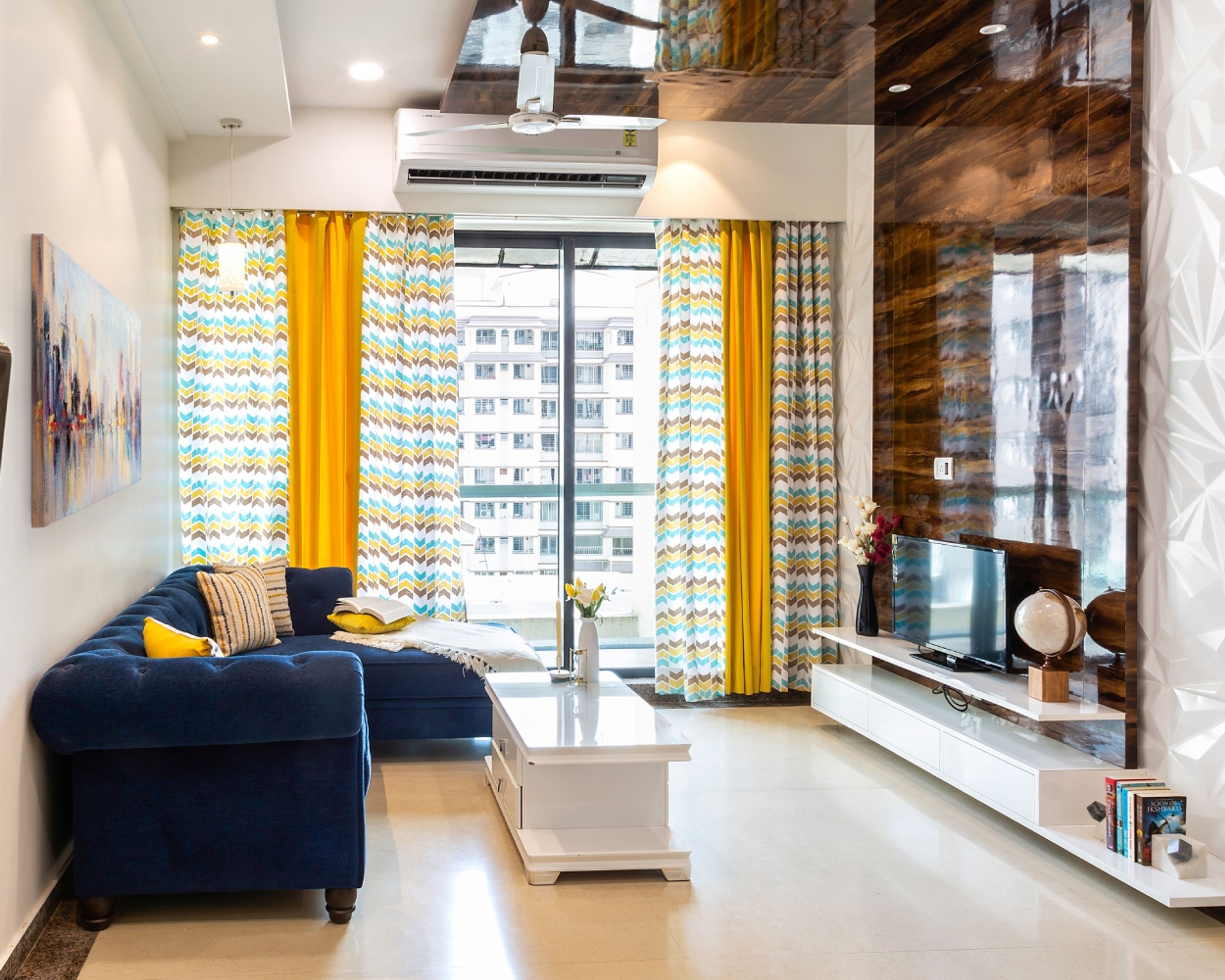 Contemporary Linear False Ceiling Design