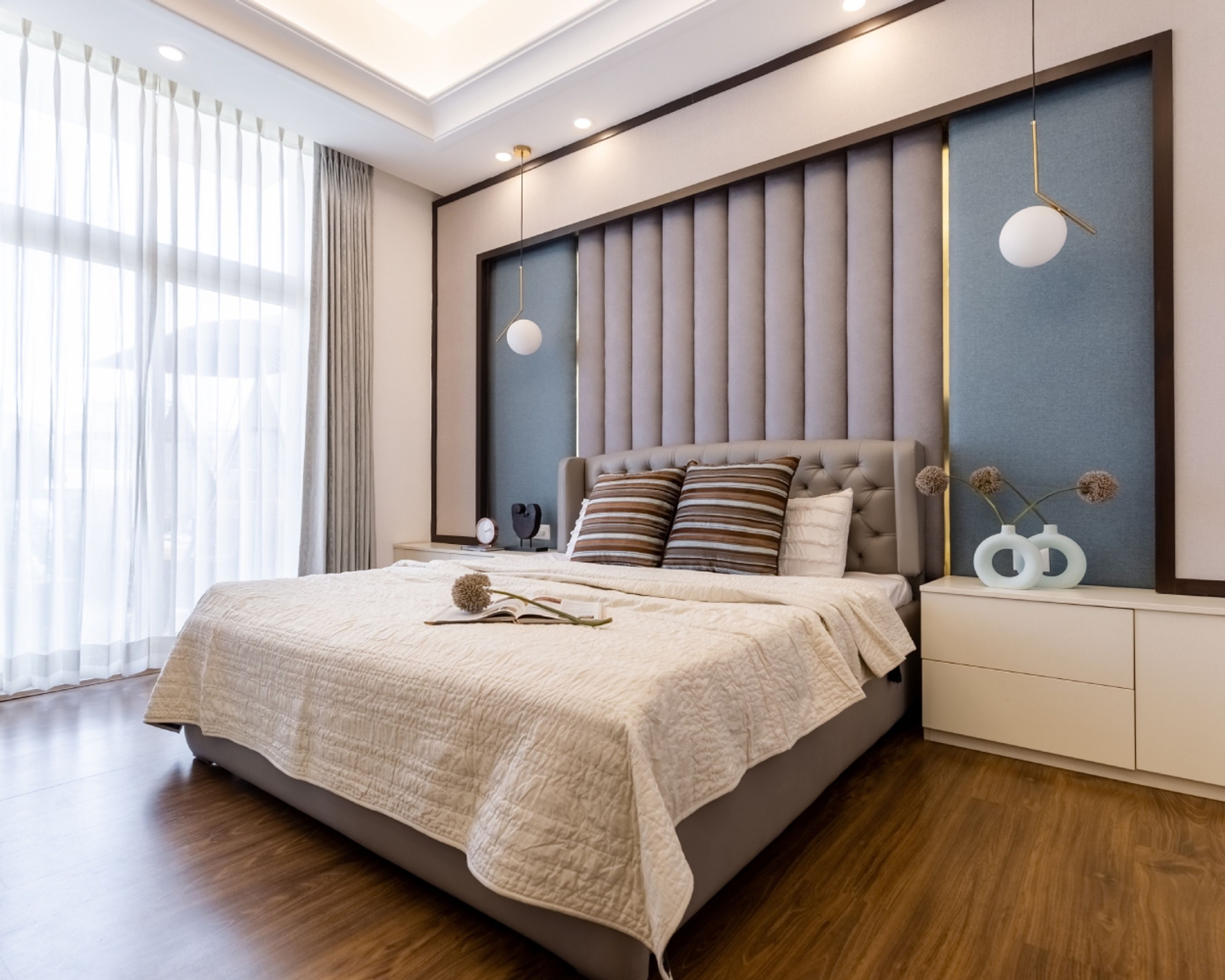 Bedroom POP Ceiling Design With Modern Lighting