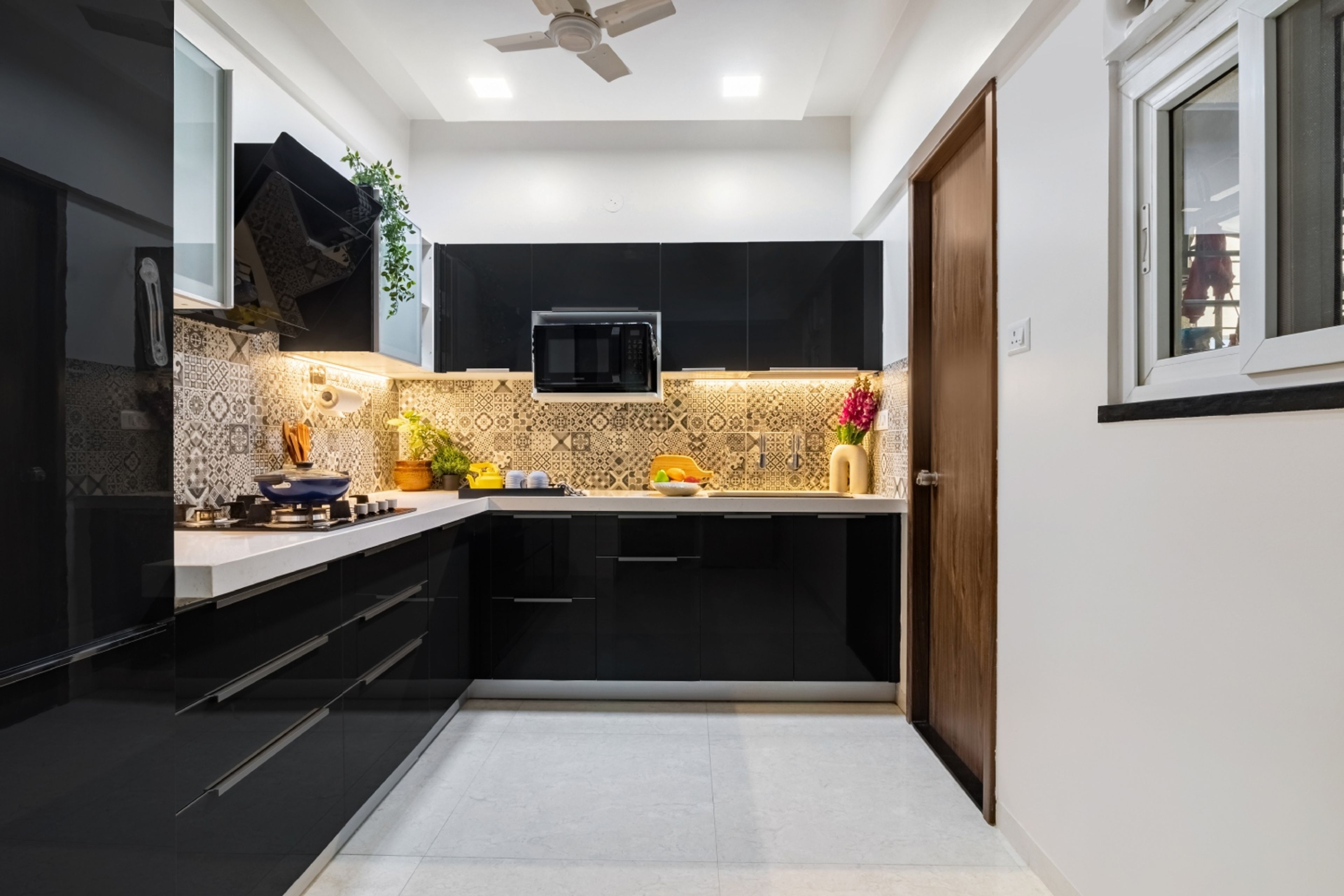 Modern Single-Layered Square POP False Ceiling Design